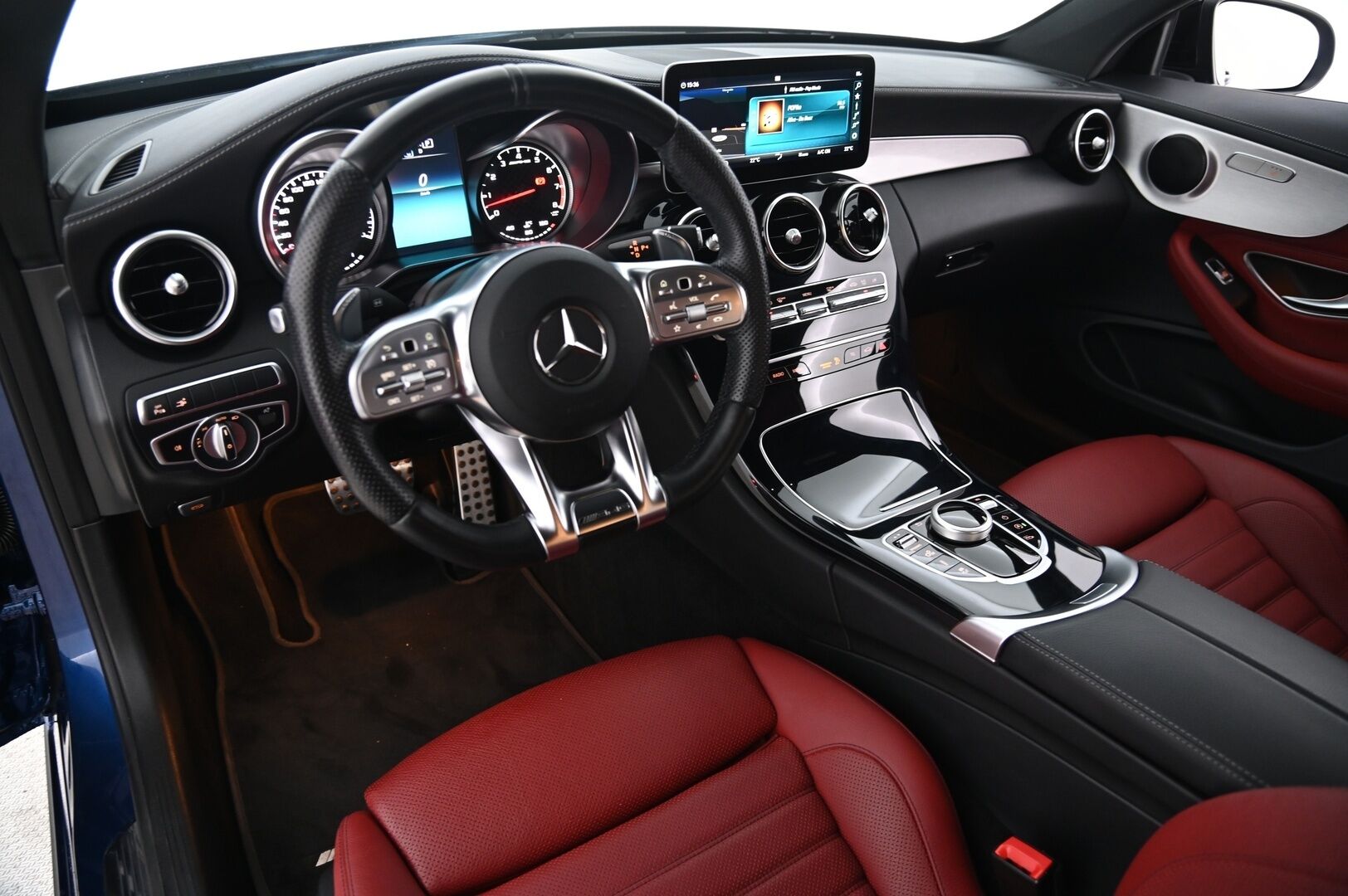 Mercedes-Benz C 43 AMG 2020 4MATIC Coupé Facelift*Punaiset nahat / P.Kamera / Navi* - 2,99 % KORKOTARJOUS TÄHÄN AUTOON 14.9. ASTI! - *Facelift / 2x Renkaat&alumiinivanteet / Suomi-auto*