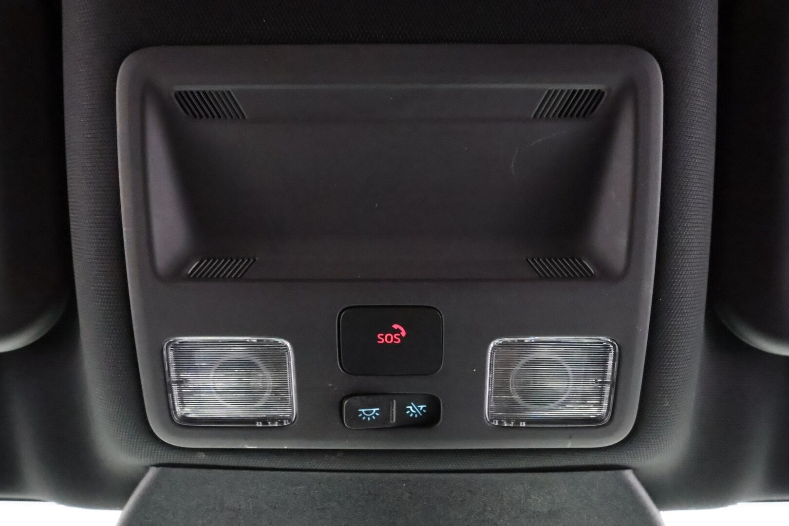 Ford Kuga 2022 2,5 Hybrid (HEV) 190hv CVT AWD ST-Line X * B&O / LED / P.Kamera / Navi / Kaistavahti / Keyless * - Koukku / 1-om Suomi-auto / Kahdet renkaat aluvanteilla