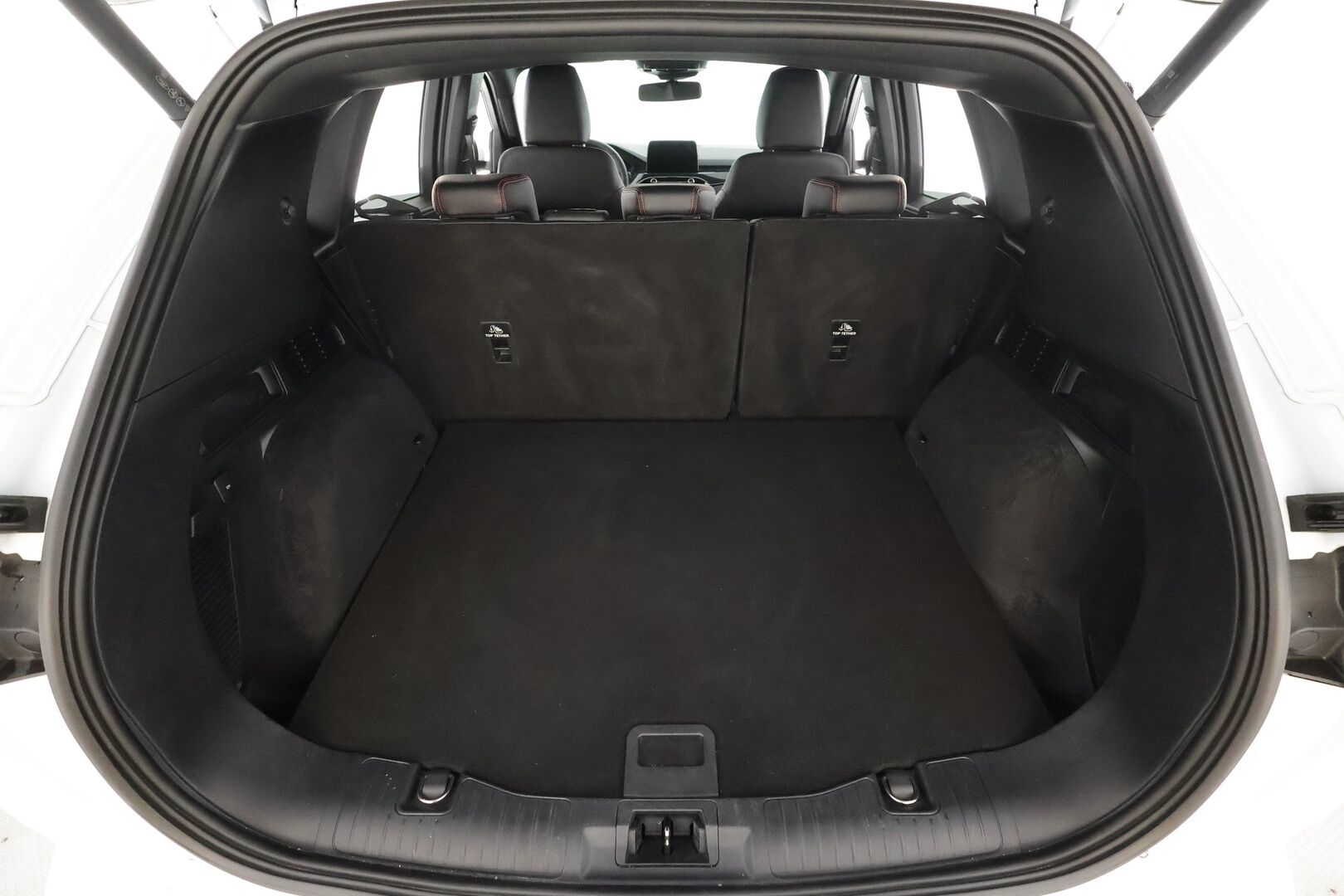 Ford Kuga 2022 2,5 Hybrid (HEV) 190hv CVT AWD ST-Line X * B&O / Puolinahkasisusta / LED / P.Kamera / Navi / Kaistavahti / Keyless * - Koukku / 1-om Suomi-auto / Kahdet renkaat aluvanteilla - HULLUT AVAJAISHULINAT KORKOTARJOUS 3,29 %