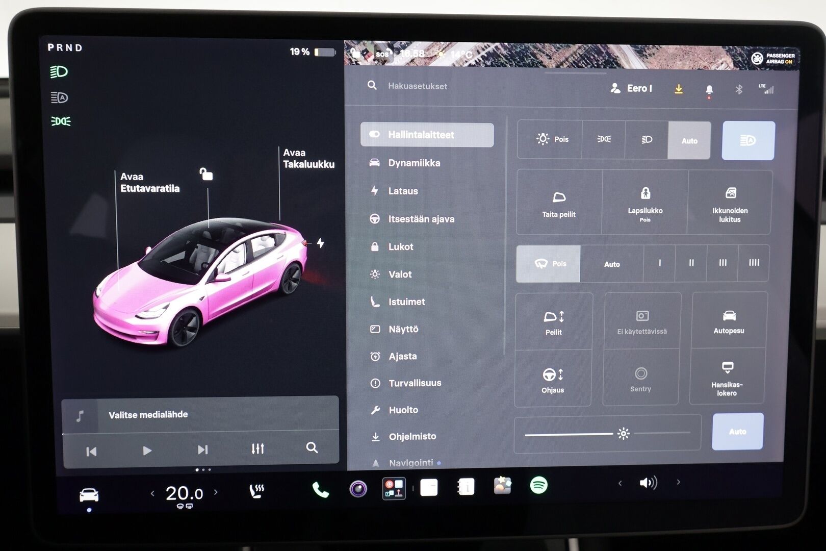 Tesla Model 3 2020 Standard Range Plus - | Lasikatto | ACC | LED | P.Kamera | Premium Speakers | Muistipenkki | Kaistavahti | Navi | Keyless | 2x Latauskaapelit |