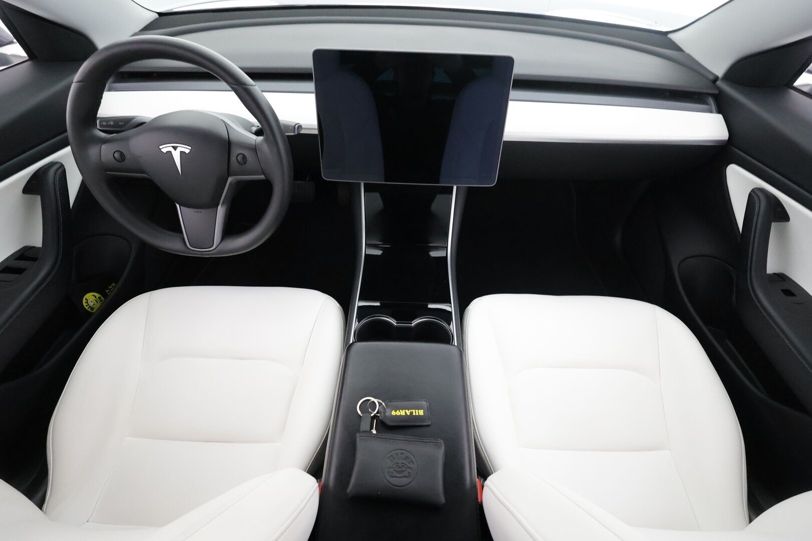 Tesla Model 3 2020 Standard Range Plus - | Lasikatto | ACC | LED | P.Kamera | Premium Speakers | Muistipenkki | Kaistavahti | Navi | Keyless | 2x Latauskaapelit |