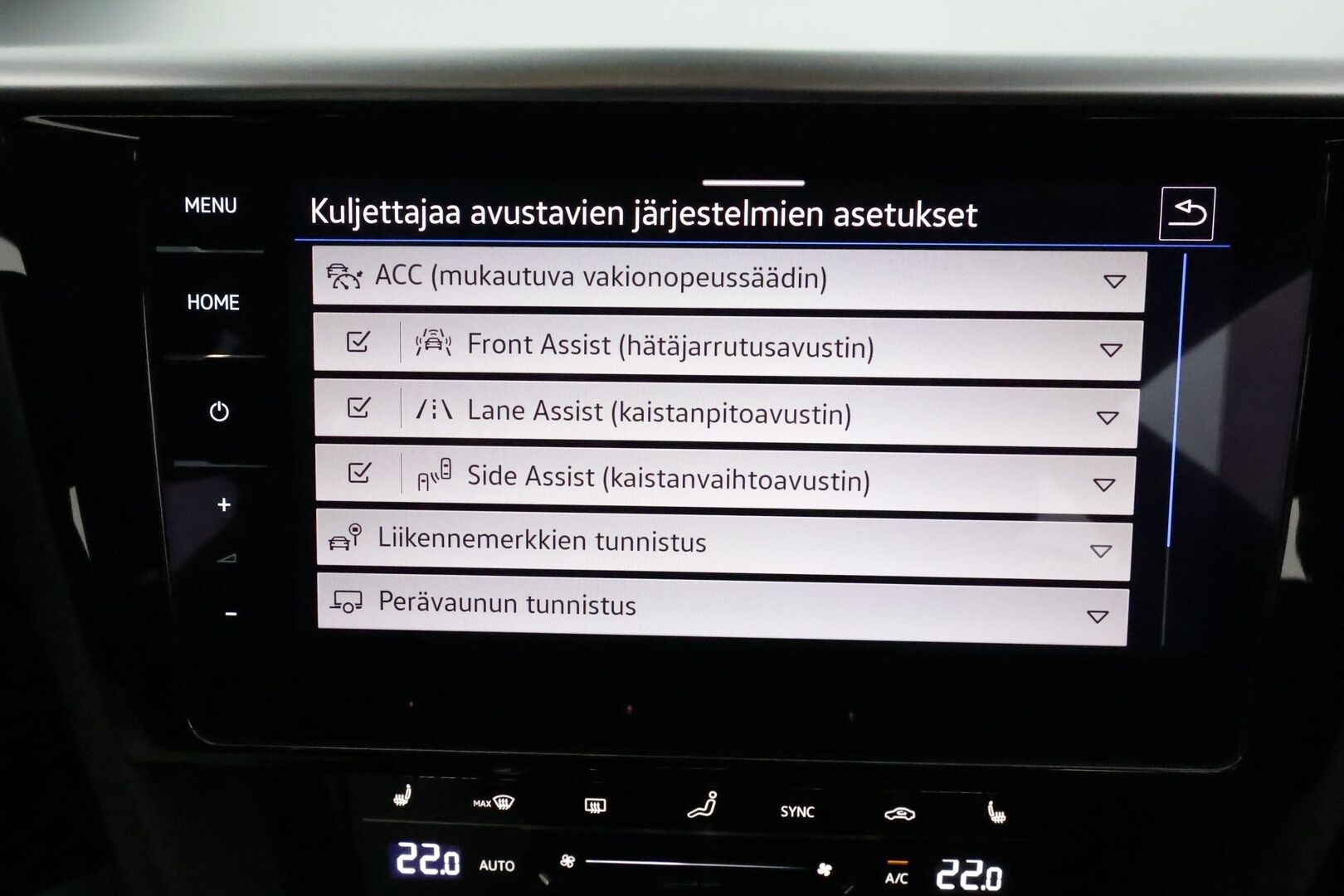 Volkswagen Arteon 2022 Shooting Brake R-Line eHybrid 160 kW DSG *ACC / HUD / P.kamera / Adapt.LED / Koukku / Webasto / Navi / Digimittaristo* - 1.Om Suomi-auto / Kahdet renkaat aluvanteilla / Merkkihuollettu