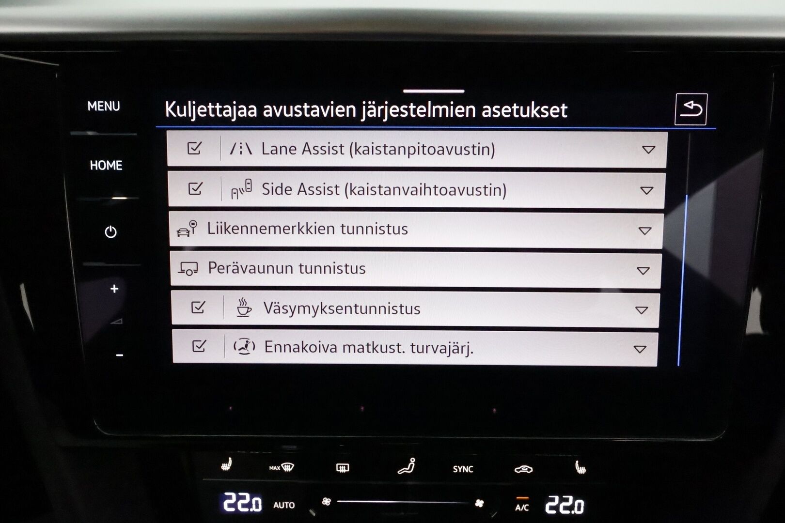 Volkswagen Arteon 2022 Shooting Brake R-Line eHybrid 160 kW DSG *ACC / HUD / P.kamera / Adapt.LED / Koukku / Webasto / Navi / Digimittaristo* - 1.Om Suomi-auto / Kahdet renkaat aluvanteilla / Merkkihuollettu