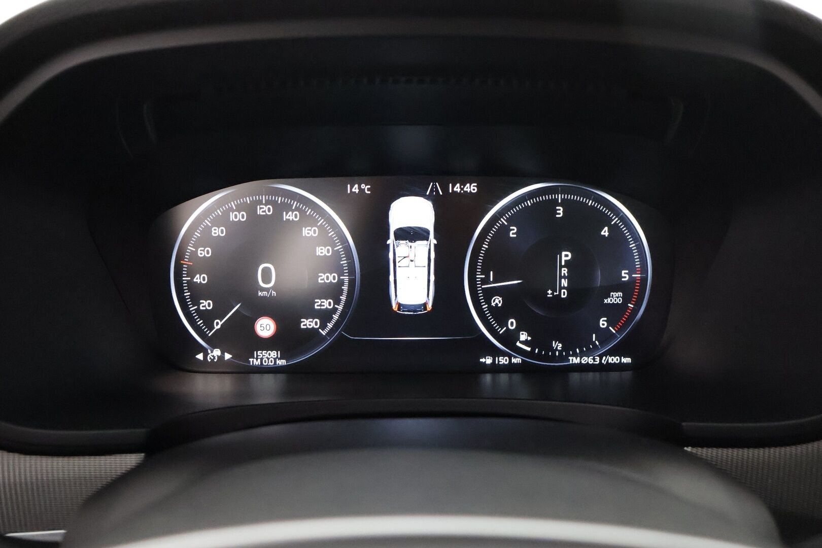 Volvo V90 2018 D4 AWD Inscription aut / Webasto / Pilot Assist / Panorama / Koukku / Sportpenkki Muistilla / Apple&Android / KeylessGo - Supervarusteet / Jakohihna vaihdettu 86tkm kohdalla / Nahkasisusta / Tutkat /