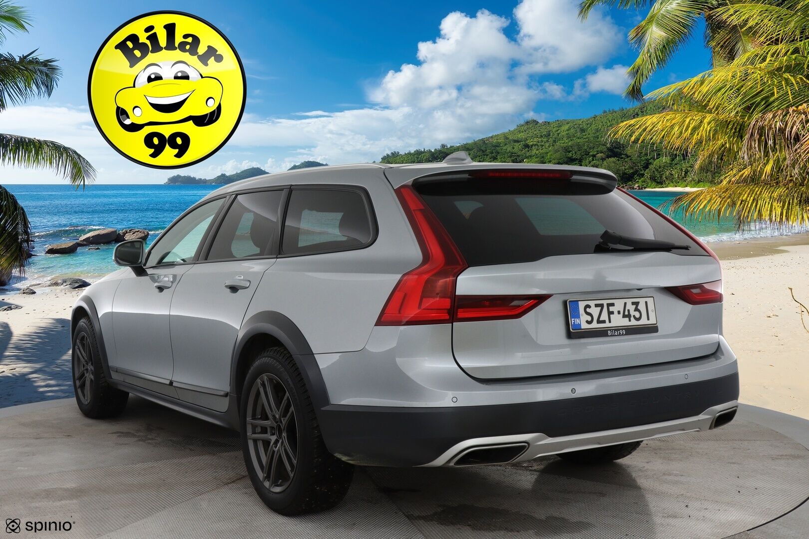 Volvo V90 CROSS COUNTRY 2017 D4 AWD aut Inscription Pro * Webasto / Adapt. Vakkari / Sporttinahat / P-kamera / Muistipenkki / Koukku / BLIS * - 2x renkaat alumiinivanteilla / Ei AdBlue -järjestelmää!