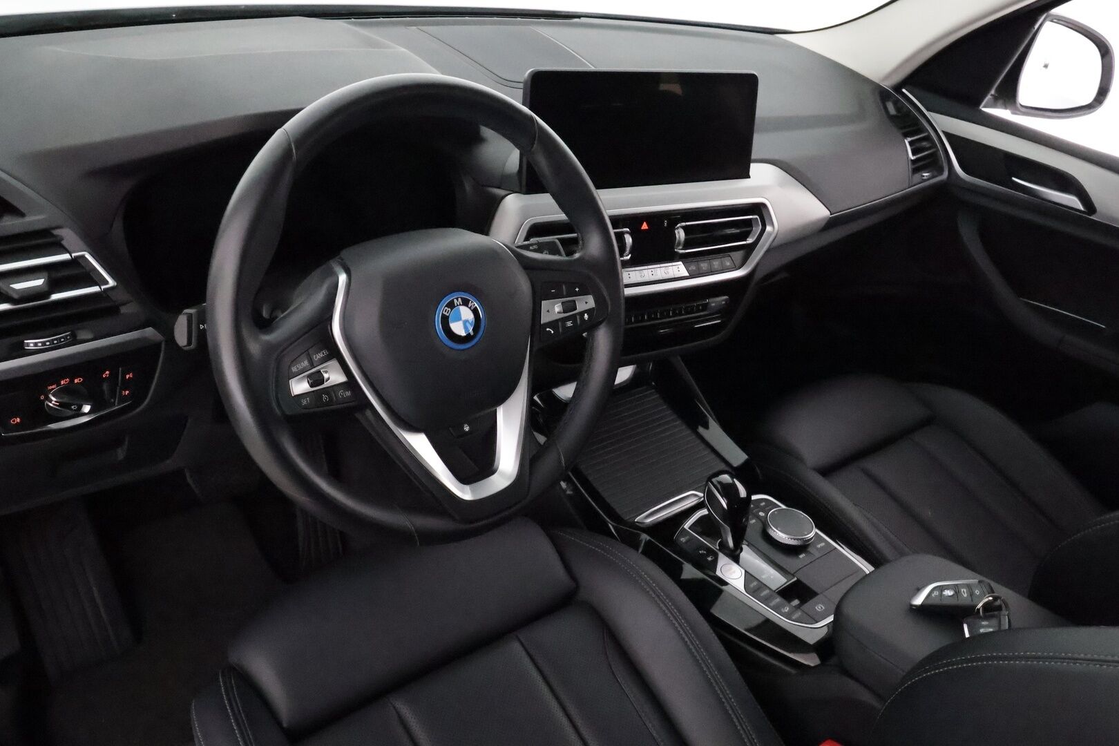 BMW X3 2021 G01 xDrive 30e A Charged Edition **Hifi / Sporttipenkit / Muistipenkki / Vakkari / P.kamera / Digimittaristo**