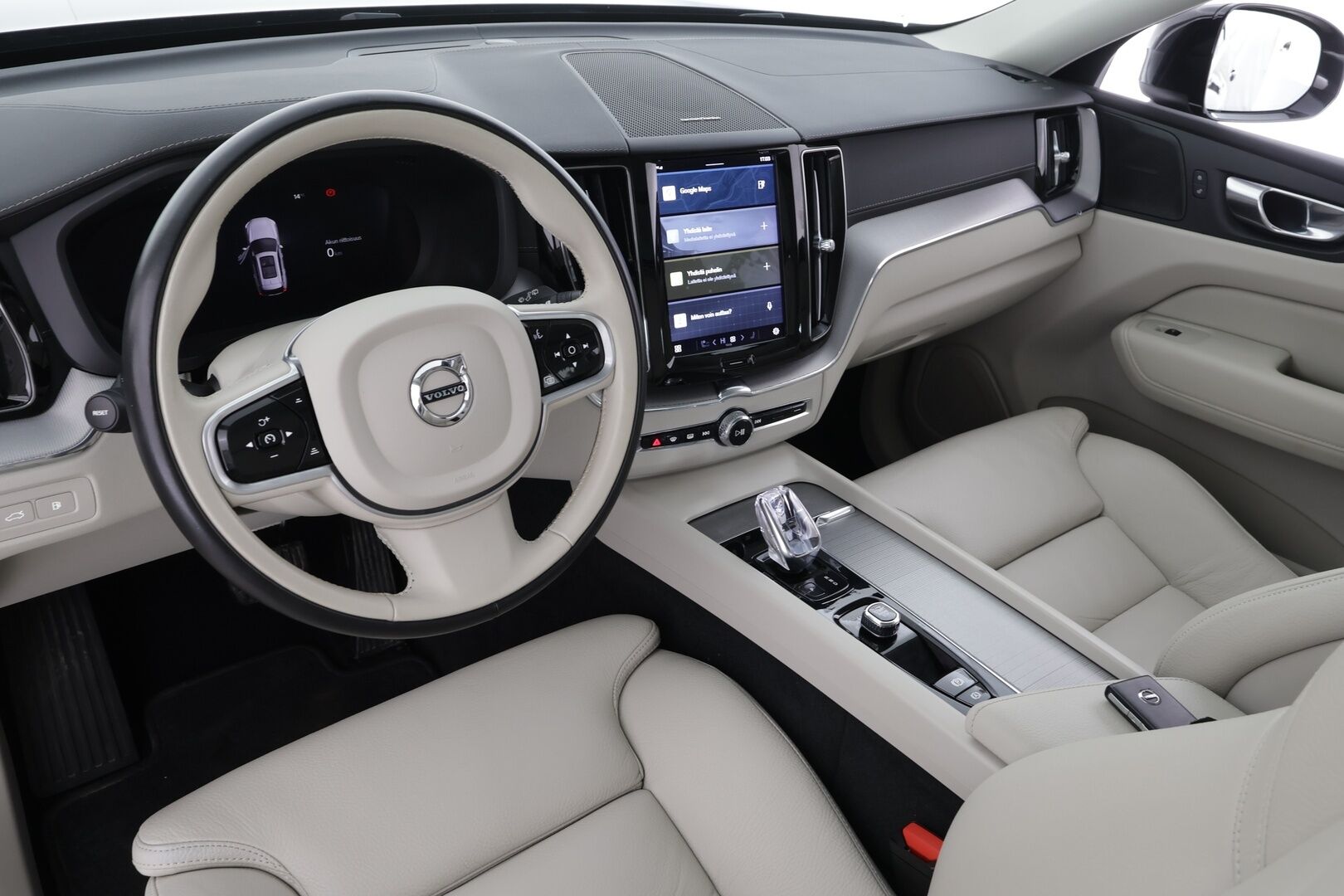 Volvo XC60 2022 T8 TwE AWD Inscription Edition aut * Webasto / H&K / Panorama / ACC / Full-LED / P.kamera / Sportpenkki Muistilla * - 1-om Suomi-auto / 2x Latauskaapelit / Kahdet renkaat / Merkkihuollot - HULLUT BLACKWEEK JATKOT - KORKOTARJOUS 2,49%