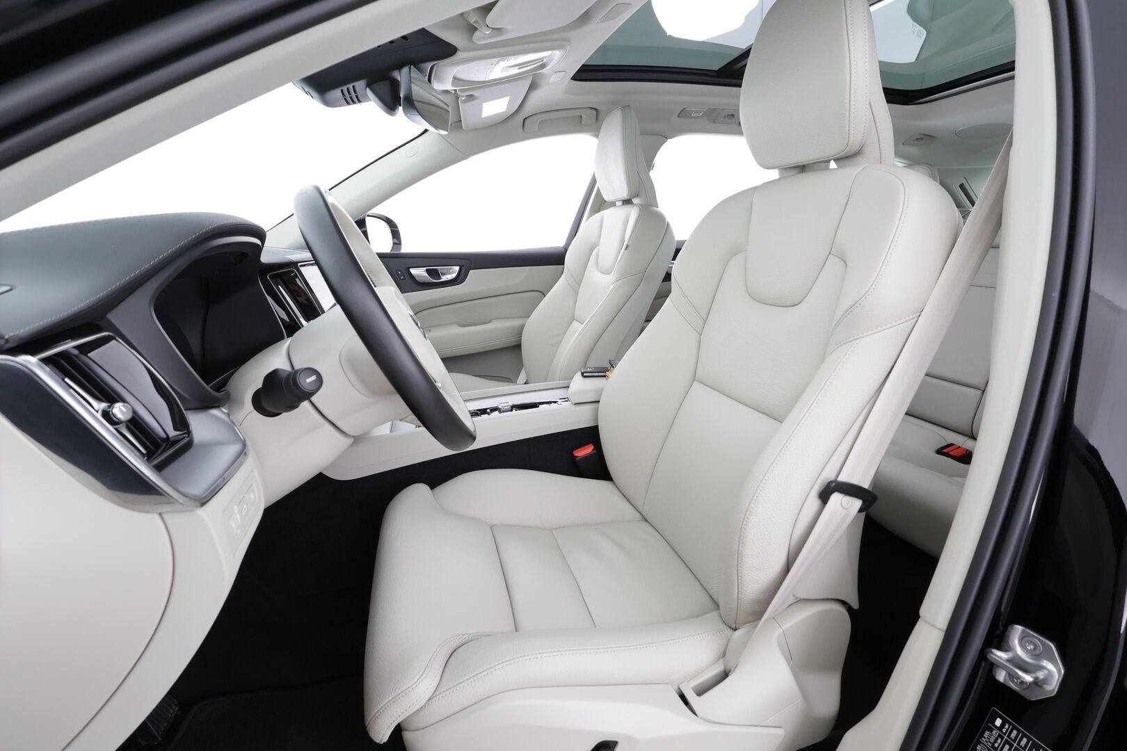 Volvo XC60 2022 T8 TwE AWD Inscription Edition aut * Webasto / H&K / Panorama / ACC / Full-LED / P.kamera / Sportpenkki Muistilla * - 1-om Suomi-auto / 2x Latauskaapelit / Kahdet renkaat / Merkkihuollot - HULLUT BLACKWEEK JATKOT - KORKOTARJOUS 2,49%