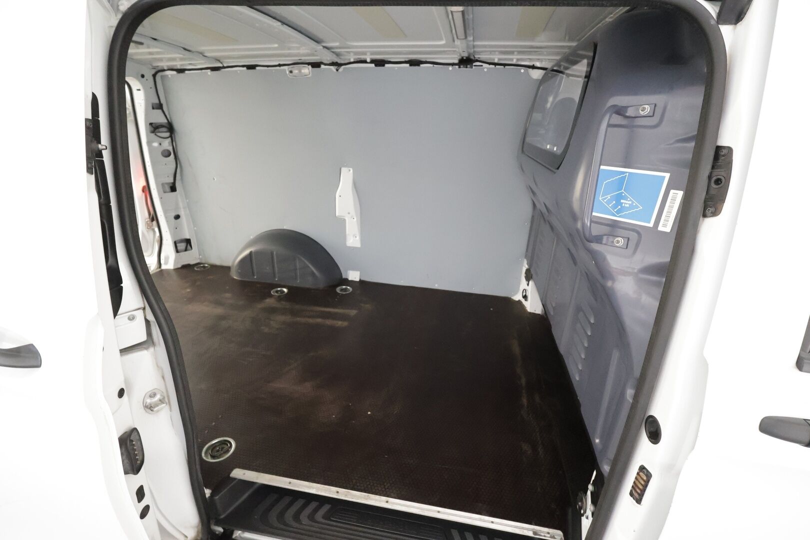Mercedes-Benz Vito 2022 110CDI FWD-3,05/32K keskipitkä A2 Worker - Vakkari | Webasto | P.Kamera | Merkkihuollettu