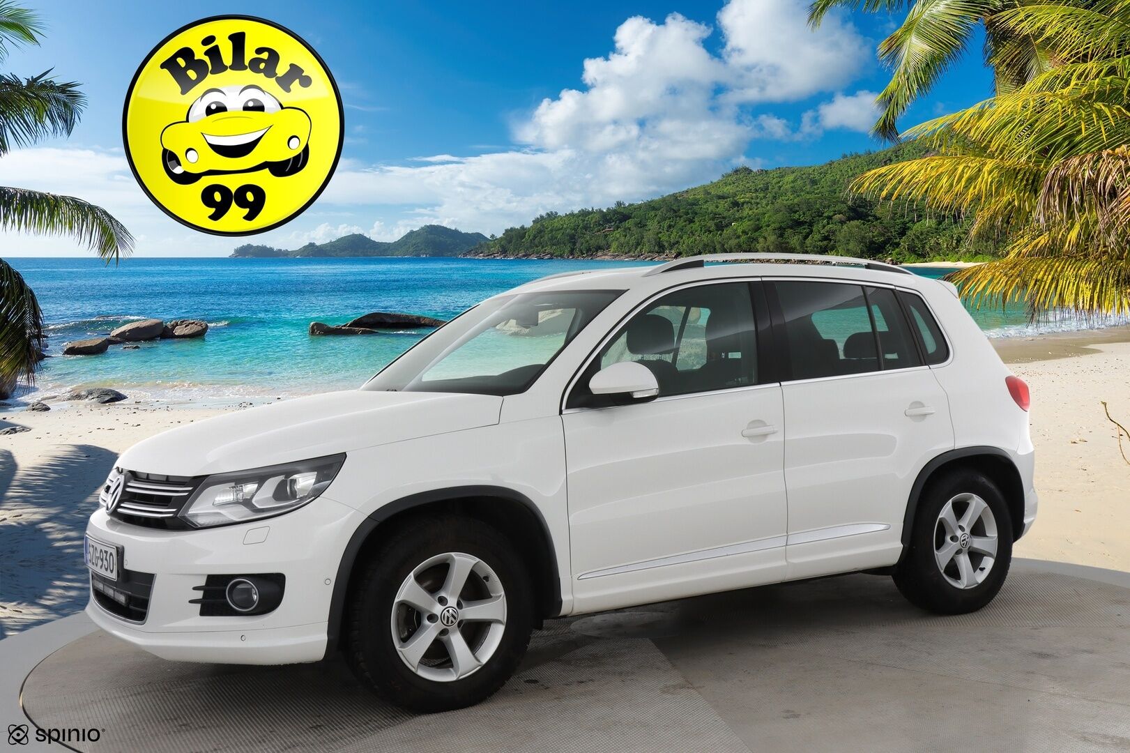 Volkswagen Tiguan 2012 Sport & Style R-Line 1,4 TSI 118 kW (160 hv) 4MOTION * Panorama / Nahkasisusta / P-kamera / Vakkari / Bluetooth * - Jakoketju vaihdettu / 2x aluvanteet / Hyvä huoltohistoria - HULLUT AVAJAISHULINAT KORKOTARJOUS 3,29 %