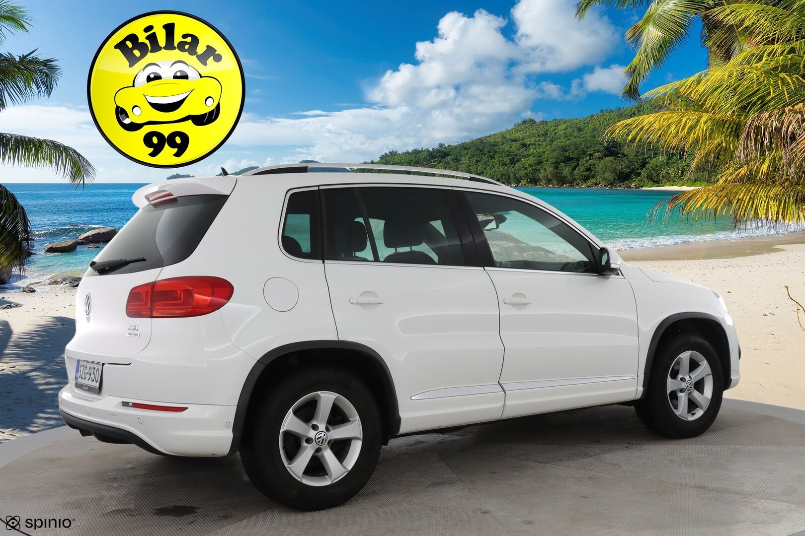 Volkswagen Tiguan 2012 Sport & Style R-Line 1,4 TSI 118 kW (160 hv) 4MOTION * Panorama / Nahkasisusta / P-kamera / Vakkari / Bluetooth * - Jakoketju vaihdettu / 2x aluvanteet / Hyvä huoltohistoria - HULLUT AVAJAISHULINAT KORKOTARJOUS 3,29 %