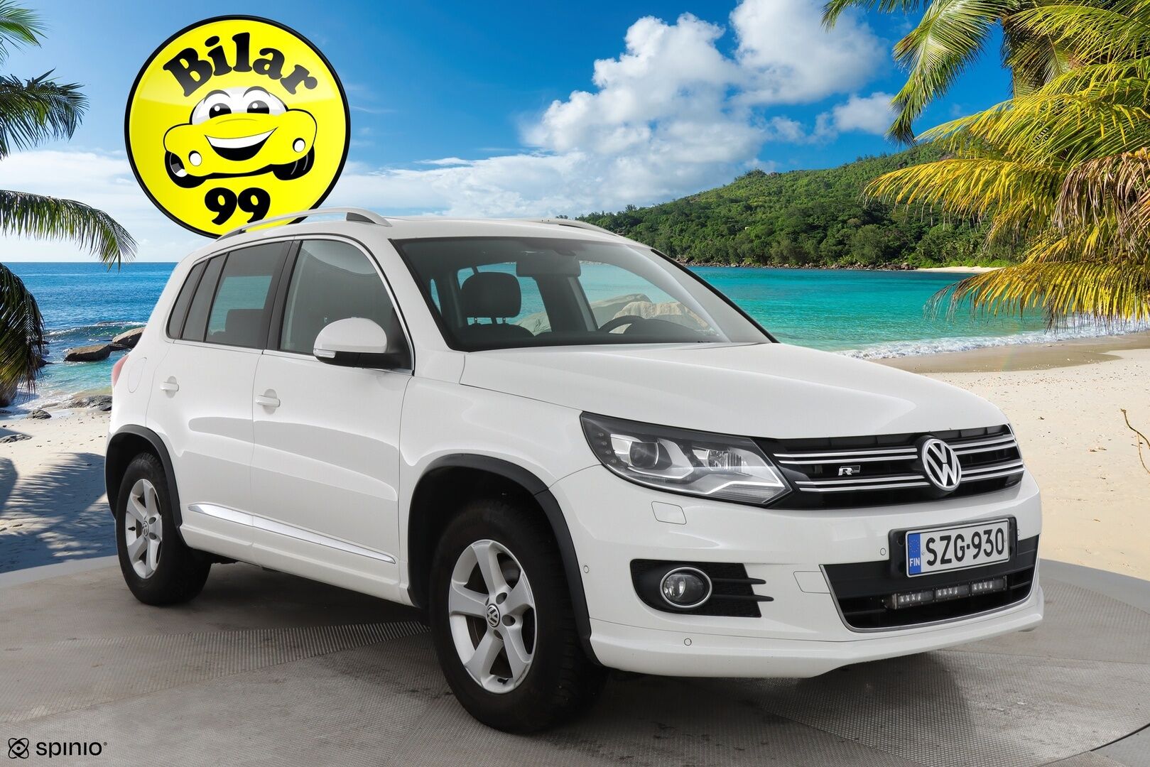 Volkswagen Tiguan 2012 Sport & Style R-Line 1,4 TSI 118 kW (160 hv) 4MOTION * Panorama / Nahkasisusta / P-kamera / Vakkari / Bluetooth * - Jakoketju vaihdettu / 2x aluvanteet / Hyvä huoltohistoria - HULLUT AVAJAISHULINAT KORKOTARJOUS 3,29 %
