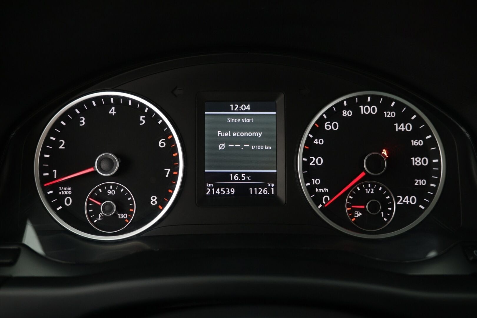 Volkswagen Tiguan 2012 Sport & Style R-Line 1,4 TSI 118 kW (160 hv) 4MOTION - | Jakoketju vaihdettu | Panorama | Nahkasisusta | P-kamera | Vakkari | Bluetooth |
