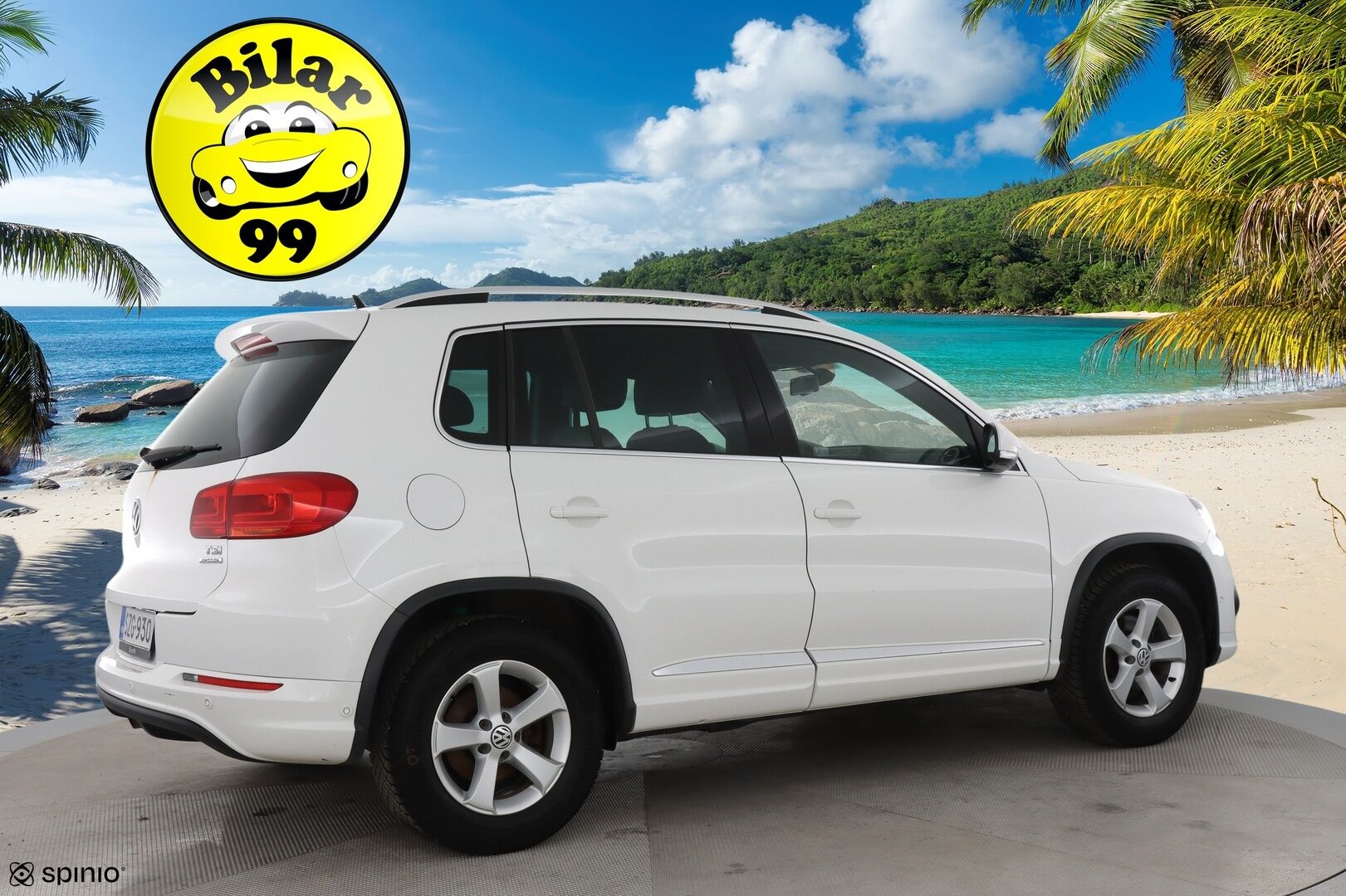 Volkswagen Tiguan 2012 Sport & Style R-Line 1,4 TSI 118 kW (160 hv) 4MOTION / Panorama / Nahkasisusta / P-kamera / Vakkari / Bluetooth - Jakoketju vaihdettu / 2x aluvanteet / Hyvä huoltohistoria