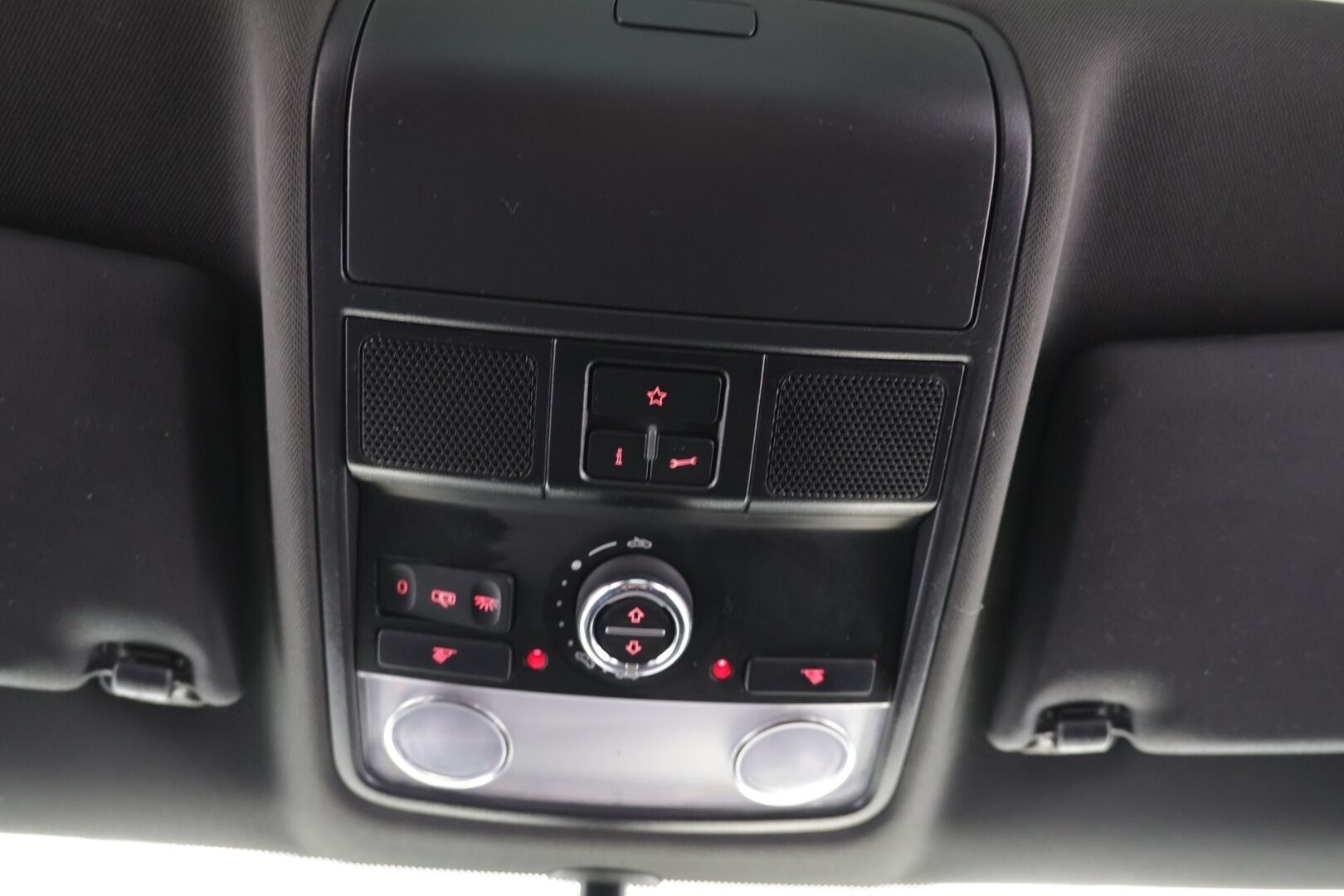 Volkswagen Tiguan 2012 Sport & Style R-Line 1,4 TSI 118 kW (160 hv) 4MOTION - | Jakoketju vaihdettu | Panorama | Nahkasisusta | P-kamera | Vakkari | Bluetooth |