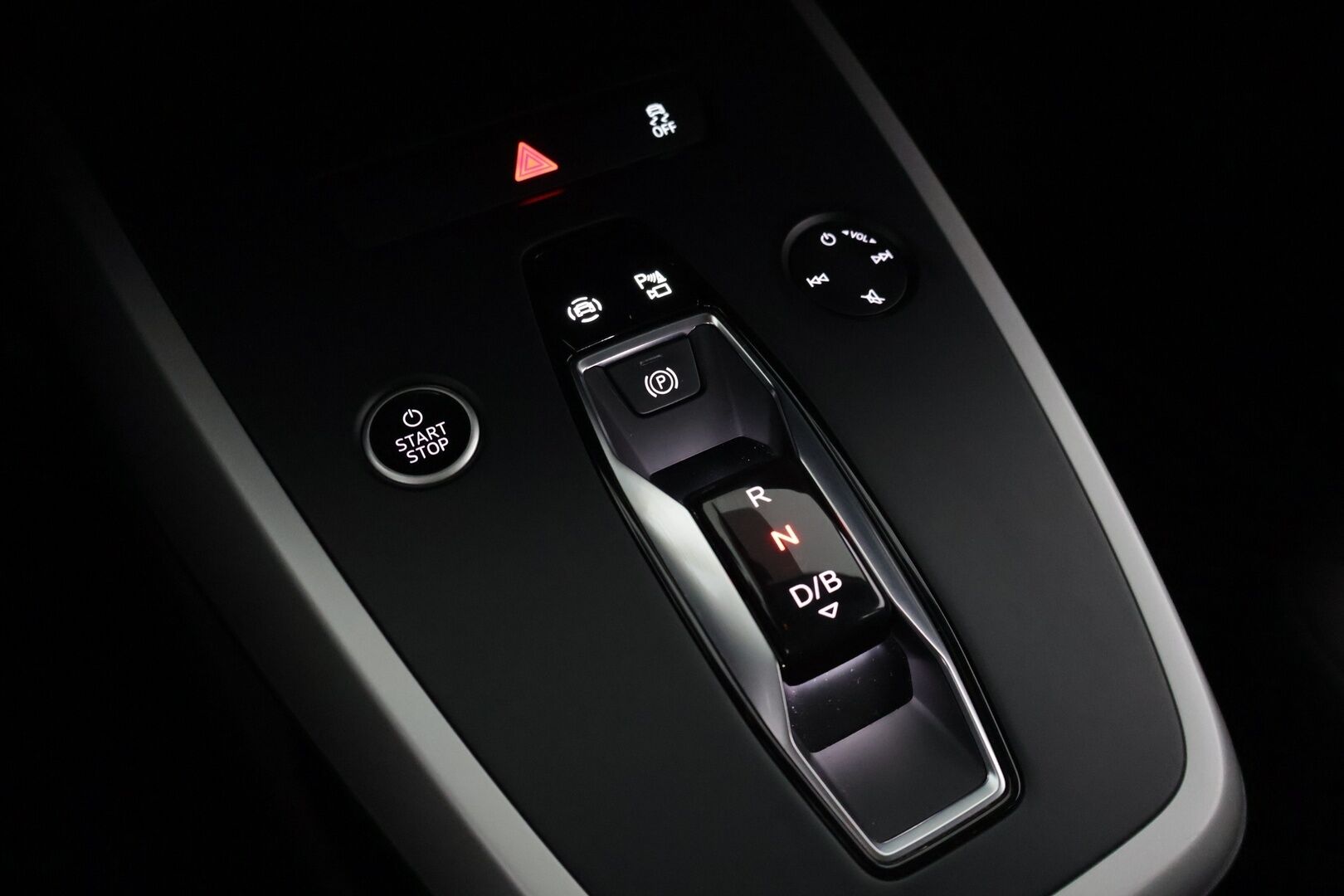 AUDI Q4 E-TRON 2022 35 e-tron Proline - ILP | ACC | Koukku | P.Kamera | Matrix-LED | Kaistavahti | Sähköluukku | 2x renkaat - KORKO VAIN 3,99 %