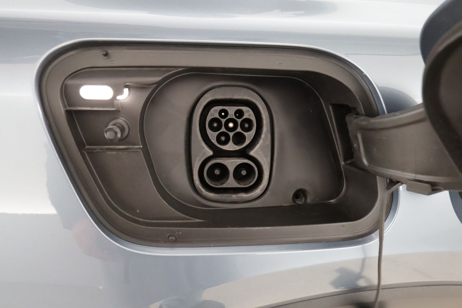 AUDI Q4 E-TRON 2022 35 e-tron Proline - Lämpöpumppu / Adapt. Vakkari / Koukku / P-kamera / Matrix LED / Kaistavahti / Sähköluukku / 2x renkaat - KORKO VAIN 3,99 %