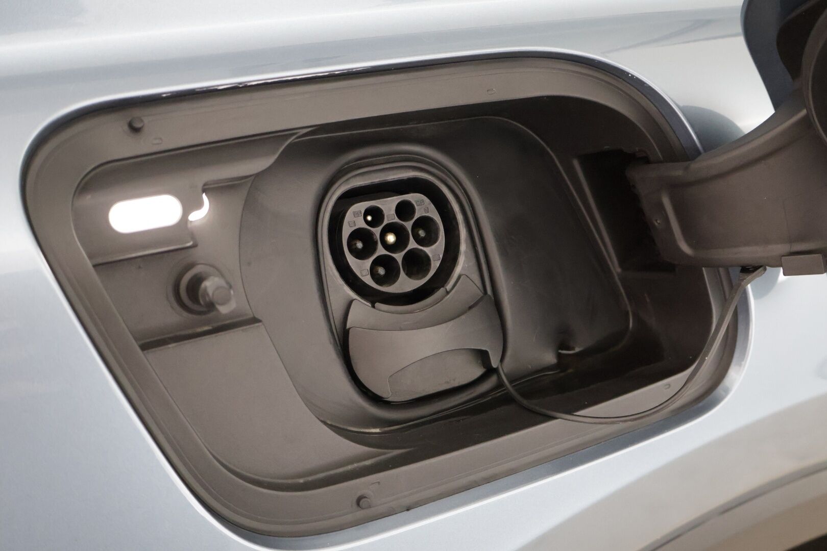 AUDI Q4 E-TRON 2022 35 e-tron Proline - ILP | ACC | Koukku | P.Kamera | Matrix-LED | Kaistavahti | Sähköluukku | 2x renkaat - KORKO VAIN 3,99 %