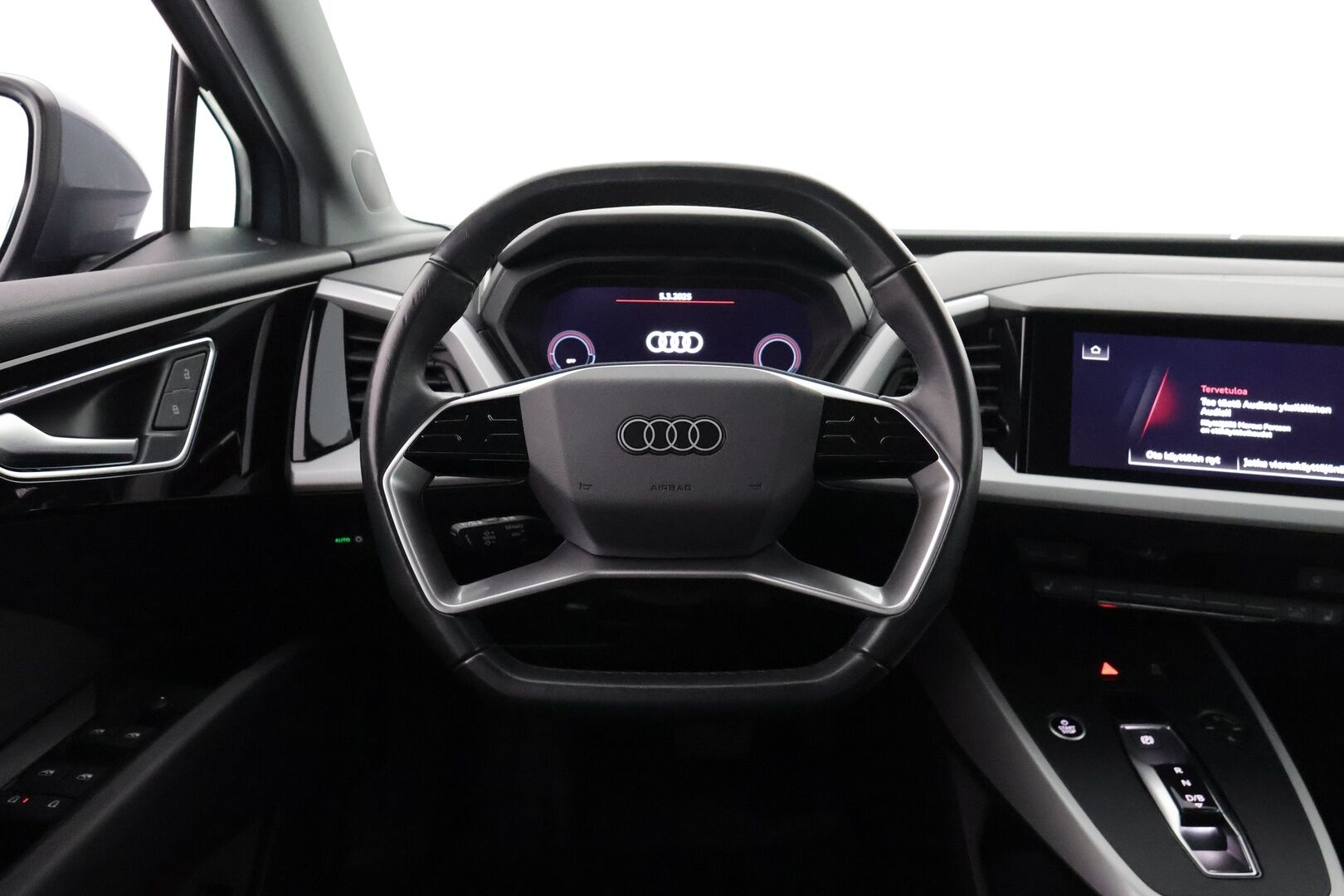 AUDI Q4 E-TRON 2022 35 e-tron Proline - Lämpöpumppu / Adapt. Vakkari / Koukku / P-kamera / Matrix LED / Kaistavahti / Sähköluukku / 2x renkaat - KORKO VAIN 3,99 %