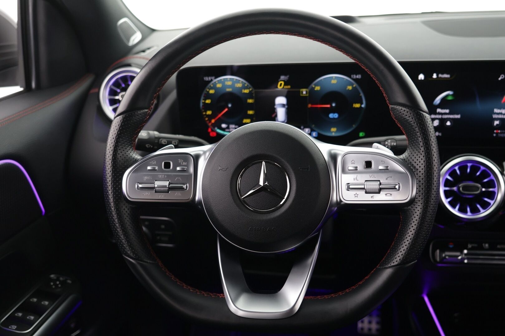 Mercedes-Benz EQA 2024 EQA 300 4MATIC AMG Line - | Adapt.vakkari | Burmester | Muistipenkit | 360 | Keyless | High Performance Led |