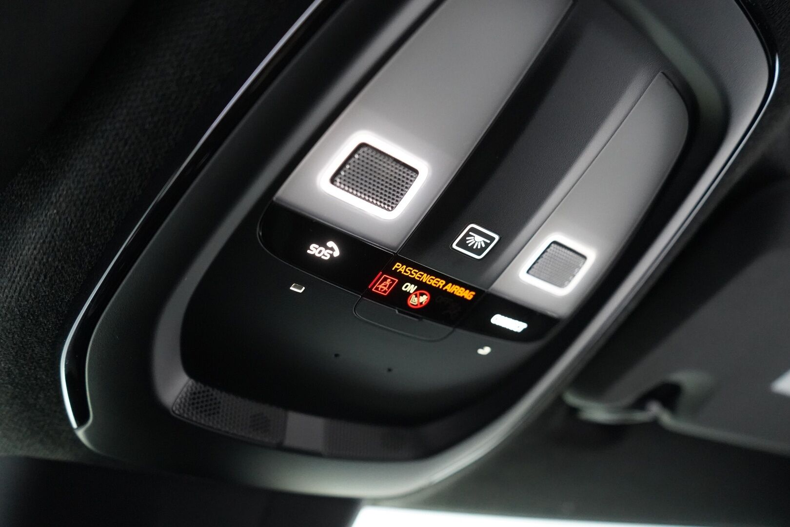 Polestar 2 2024 Long Range Dual Motor, 300kW, 78kWh - Pilot Lite & Plus | ACC | Vetokoukku | Panorama | Keyless | App Connect | H&K | Muistipenkki | Merkkihuollettu | Kahdet Polestarin vanteet | SoH 95,7%