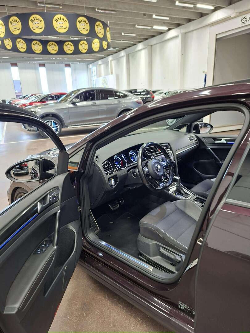 Volkswagen Golf 2017 R 2,0 TSI 228 kW (310 hv) 4MOTION DSG-automaatti Winter Edition - | Erikoisväri | Remus-Putkisto | ACC | Dynaudio | H&R Madallusjouset | Keyless Go | Kattoluukku | P. Kamera | Bliss | 2X Renkaat & Vanteet |