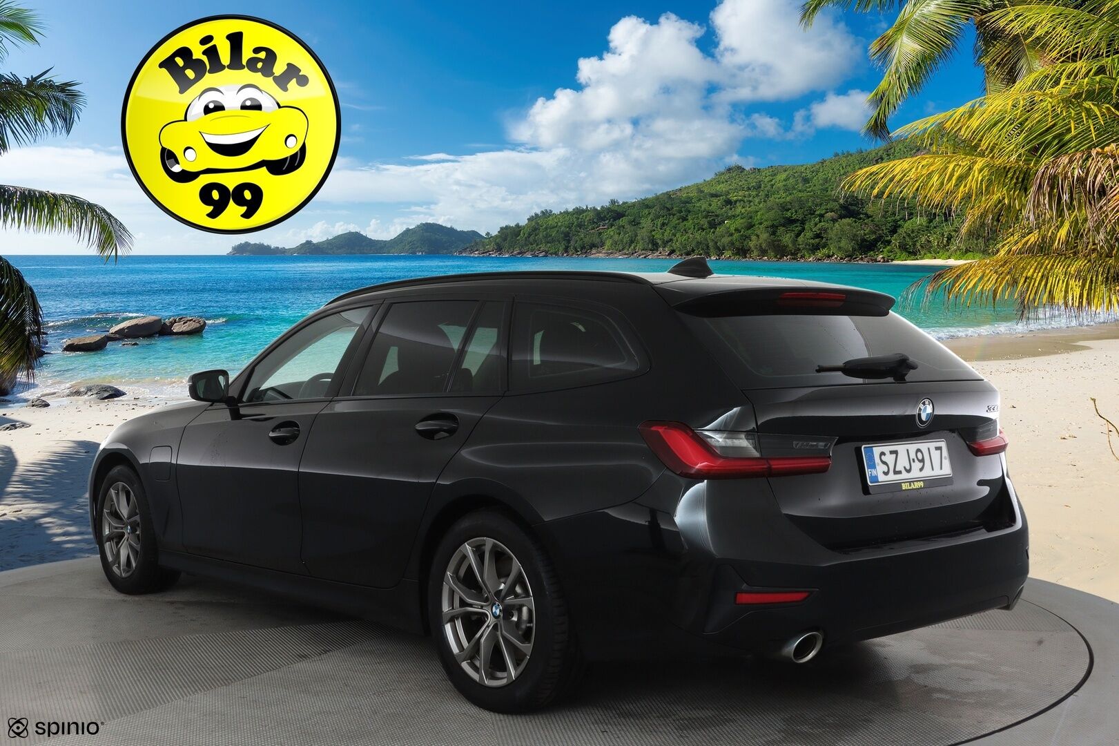BMW 330 2021 G21 Touring 330e A Charged Edition Sport **ACC / Panorama / P.tutkat / Hifi / Sporttipenkit / LED / Navi / Puolinahat** - Kahdet renkaat aluvanteilla / Merkkihuollettu