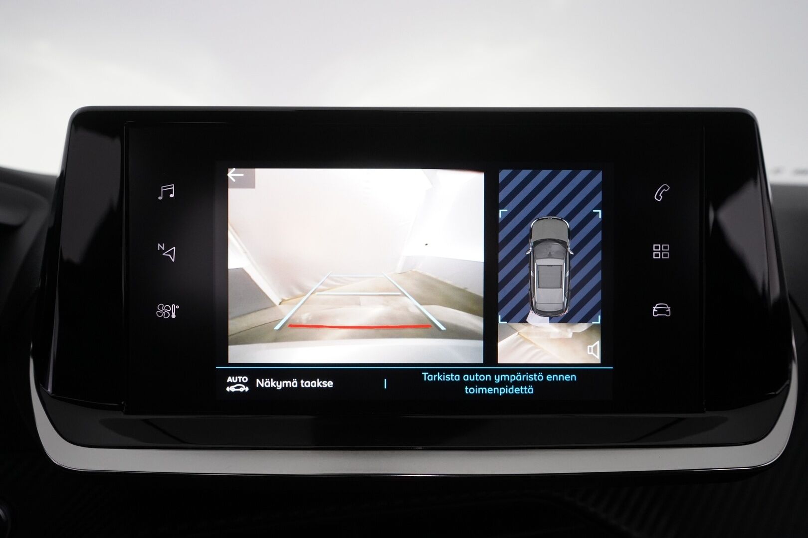 Peugeot e-2008 2023 Allure Pack 50 kWh 136 Automaatti * Peruutuskamera / Digimittaristo / Puolinahkasisusta / Apple&Android - Merkkihuollettu / Viimeisin huolto 26tkm / Kattavat varusteet