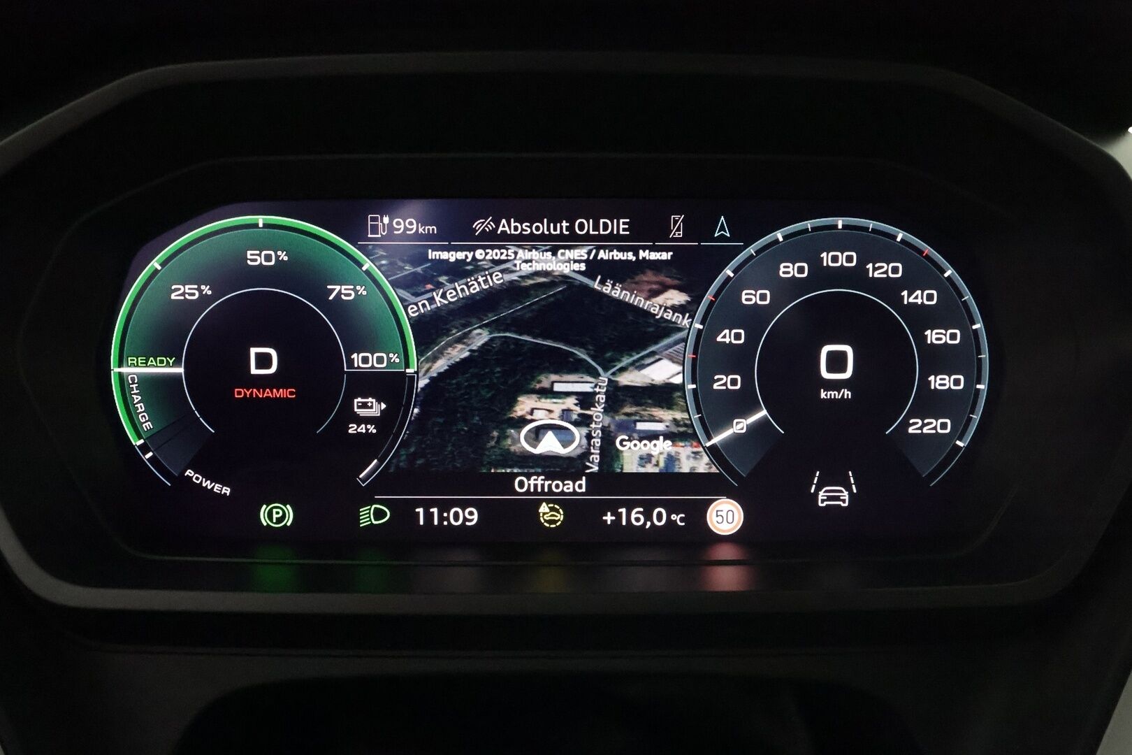 AUDI Q4 E-TRON 2023 40 e-tron Sportback *HUD / Panorama / Lämpöpumppu / ACC / Sporttipenkit / Kamera / Navi / Kaistavahti* - 3,99 % KORKOTARJOUS TÄHÄN AUTOON - Soh 96,3% / Seuraava huolto 11/2026 / Kahdet Audin vanteet / Kattavat varusteet / Merkkihuollot