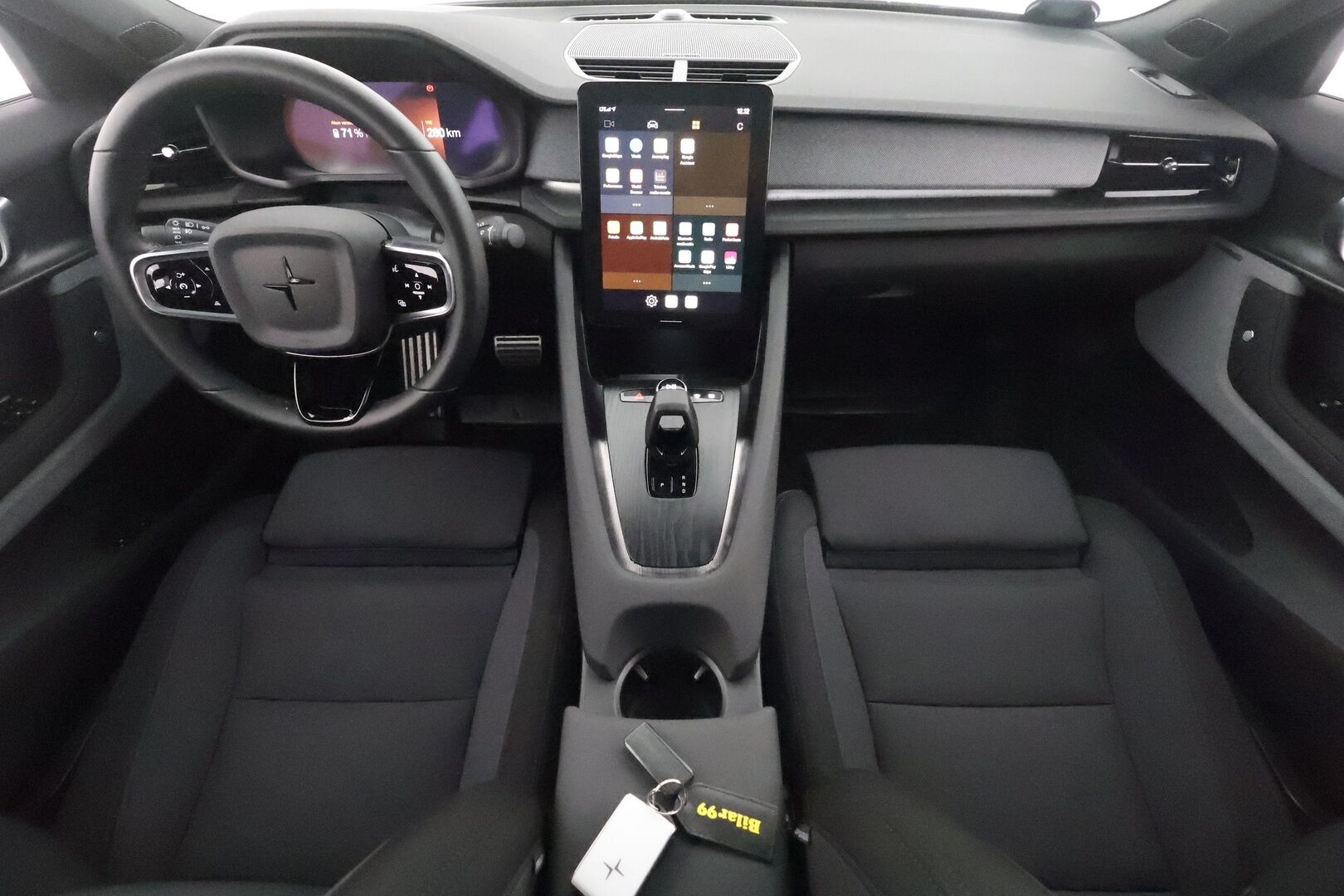 POLESTAR 2 2022 Long Range Dual Motor Performance ** Lämpöpumppu / Lasikatto / Harman/Kardon / Muistipenkki / 360°-kamera / Koukku ** - 3,99 % KORKOTARJOUS TÄHÄN AUTOON - Huippuvarusteet! / ACC / Sporttipenkit / LED-valot / Navi / Kaistavahti  / KeylessGO / 2x Renkaat