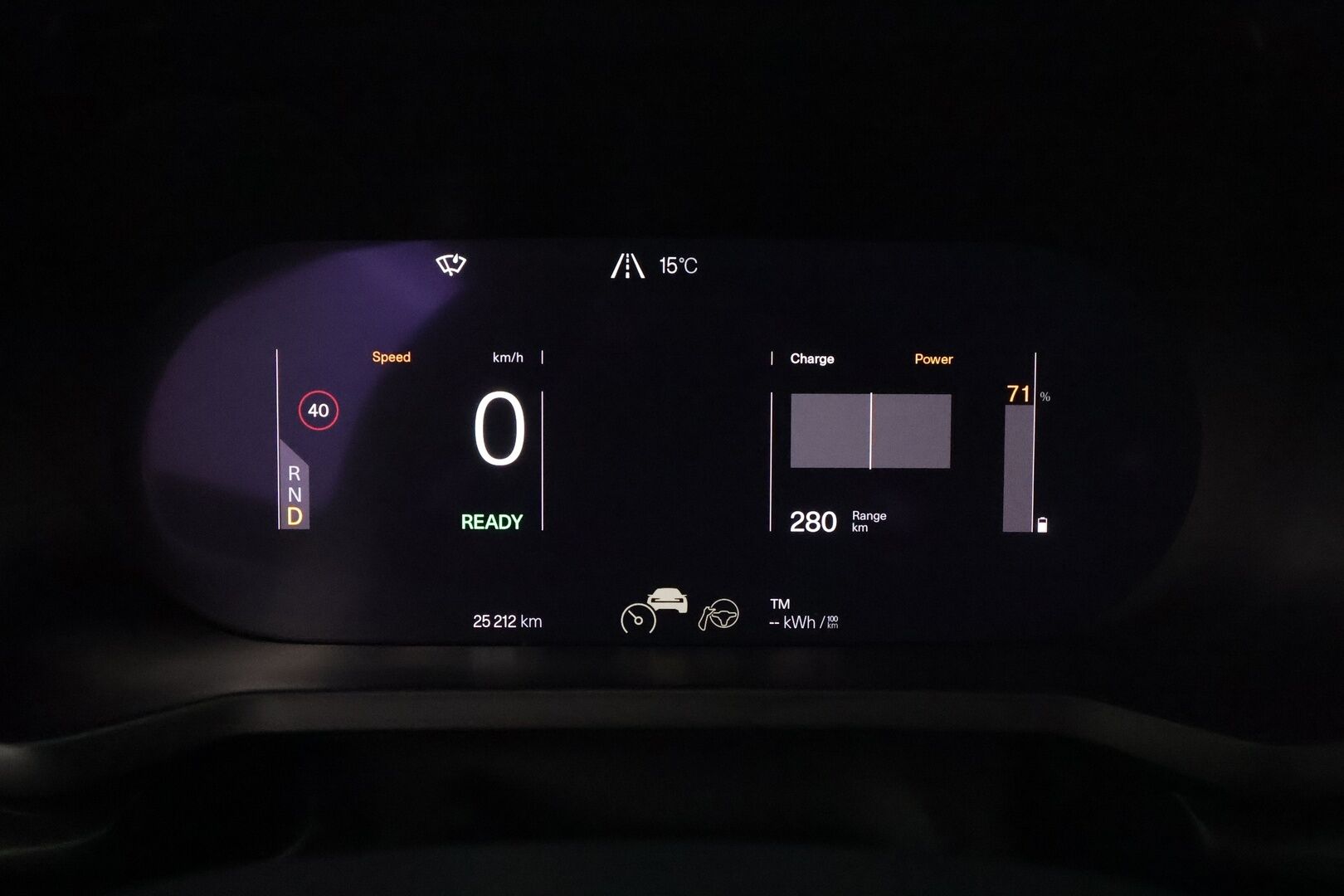 POLESTAR 2 2022 Long Range Dual Motor Performance ** Lämpöpumppu / Lasikatto / Harman/Kardon / Muistipenkki / 360°-kamera / Koukku ** - 3,99 % KORKOTARJOUS TÄHÄN AUTOON - Huippuvarusteet! / ACC / Sporttipenkit / LED-valot / Navi / Kaistavahti  / KeylessGO / 2x Renkaat
