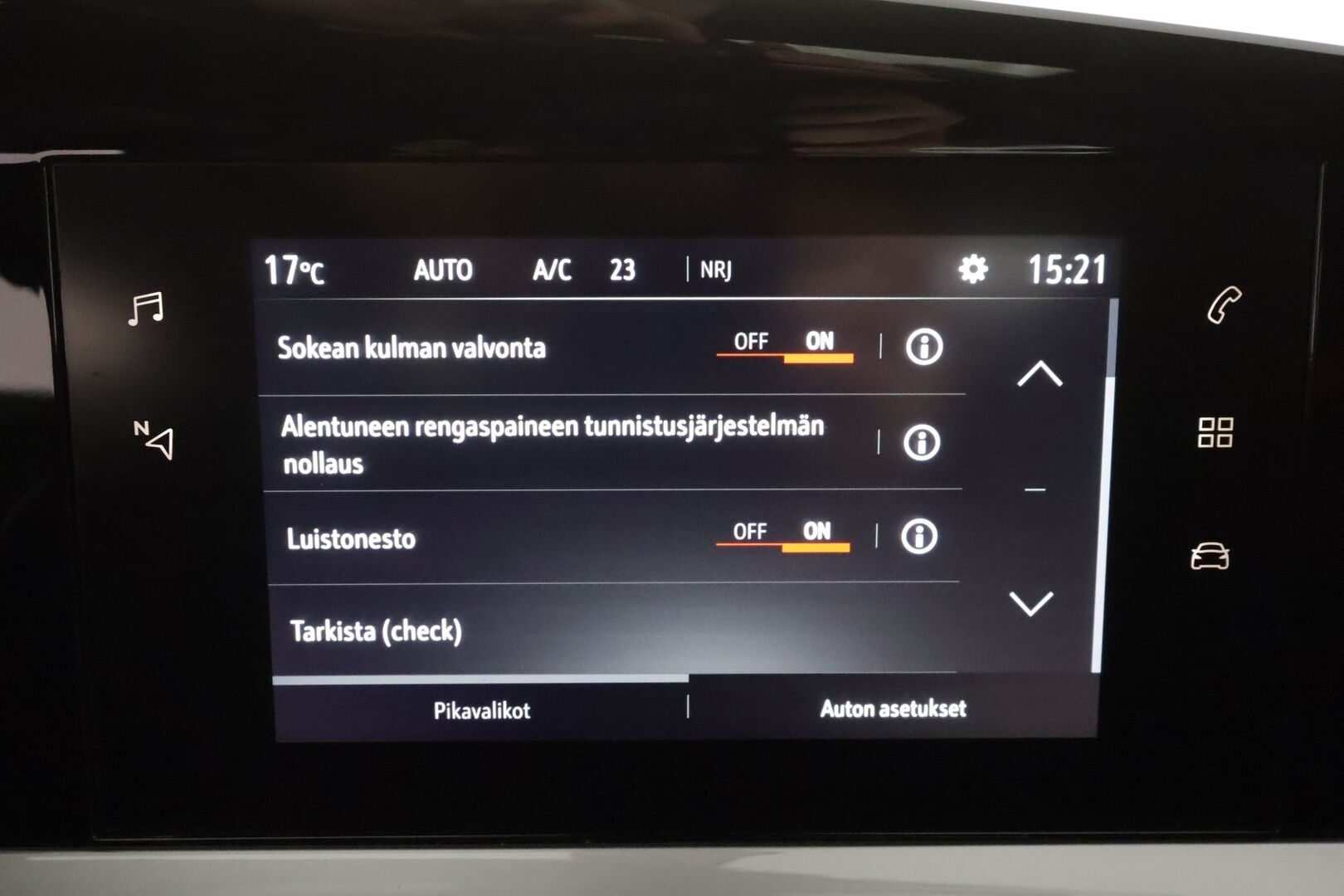 Opel Mokka 2022 Innovation Plus 136 automaatti - ILP | LED | Kamera | Apple & Android | Lämm. ohjauspyörä | Osanahat | Vakionopeudensäädin | Kaistavahti |  Merkkihuollot | 2xlaturit 