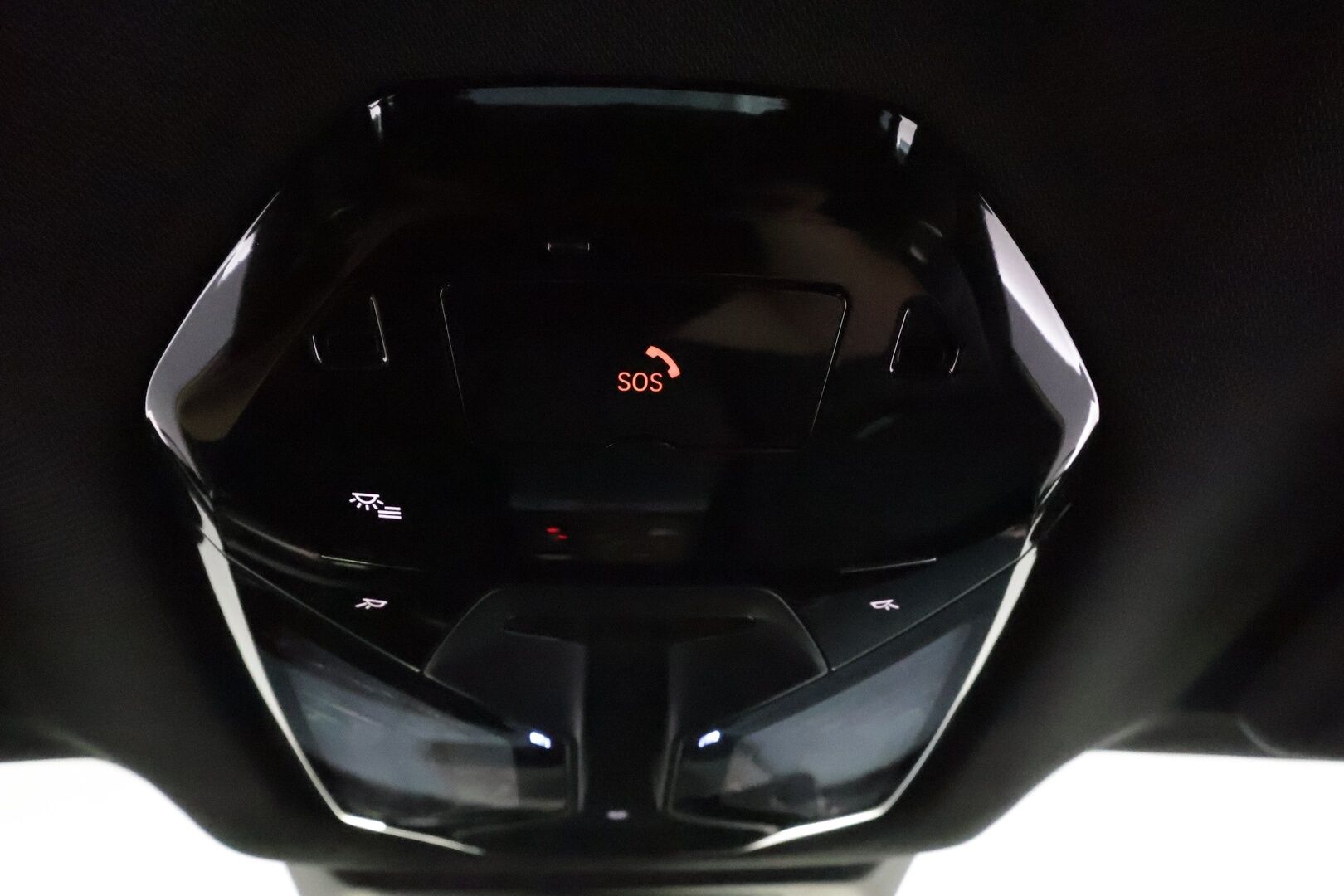 BMW IX 2022 xDrive40 **Adapt.vakkari / Muistipenkit / HUD / 360° / H&K / Comfort Access / Widescreen / LED** - 3,99 % KORKOTARJOUS TÄHÄN AUTOON 30.9. ASTI! - Akku kuntotarkastettu / Hierova kuljettajan istuin / Hieno!