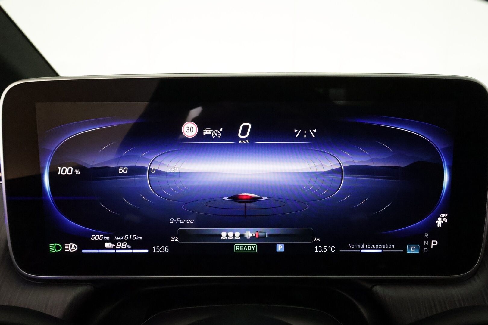 MERCEDES-BENZ EQE 2025 300 AMG *Distronic+ / P.kamera / Panorama / Muistipenkit / KeylessGo / Navi* - MY25 / Advanced+ / ALV / AMG / Puhdas Vertical