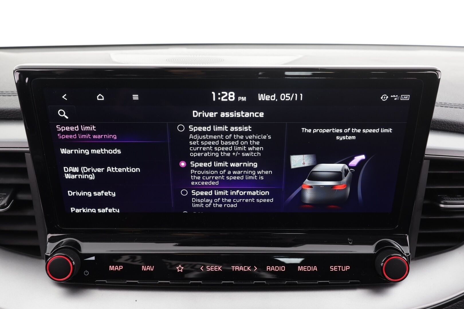 Kia Ceed 2025 1,0 T-GDI 100hv LX SW *Kamera / Navi / Vakionopeudensäädin / Apple&Android / Ratinlämmitys* - 1-Omisteinen / Tehdastakuut / Kahdet renkaat / Suomi-auto - HULLUT JOULUT KORKOTARJOUS 2,49% 