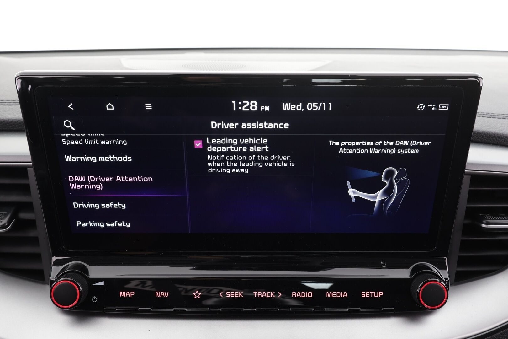 Kia Ceed 2025 1,0 T-GDI 100hv LX SW *Kamera / Navi / Vakionopeudensäädin / Apple&Android / Ratinlämmitys* - 1-Omisteinen / Tehdastakuut / Kahdet renkaat / Suomi-auto - HULLUT JOULUT KORKOTARJOUS 2,49% 