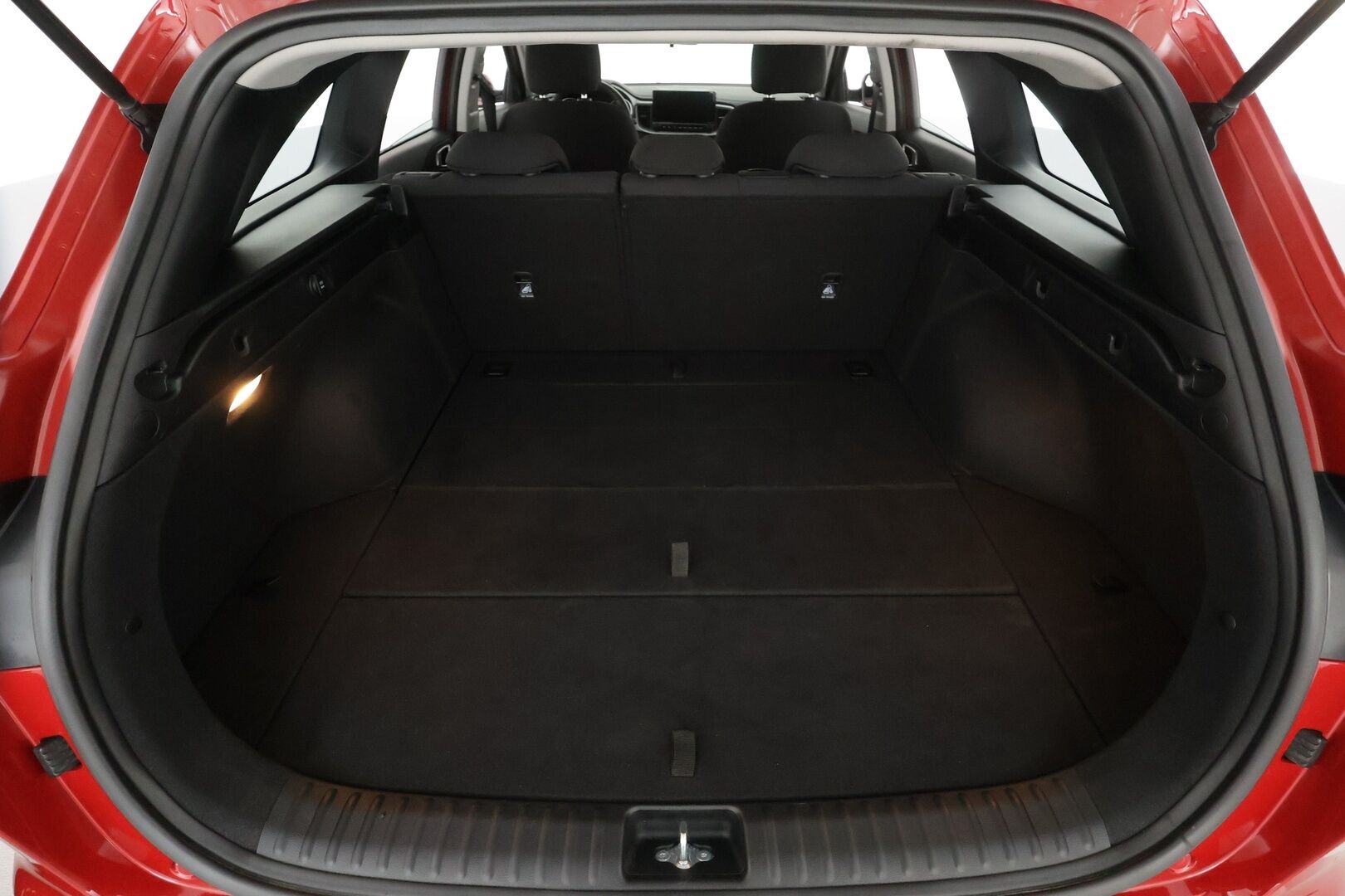 Kia Ceed 2025 1,0 T-GDI 100hv LX SW *Kamera / Navi / Vakionopeudensäädin / Apple&Android / Ratinlämmitys* - 1-Omisteinen / Tehdastakuut / Kahdet renkaat / Suomi-auto - HULLUT JOULUT KORKOTARJOUS 2,49% 