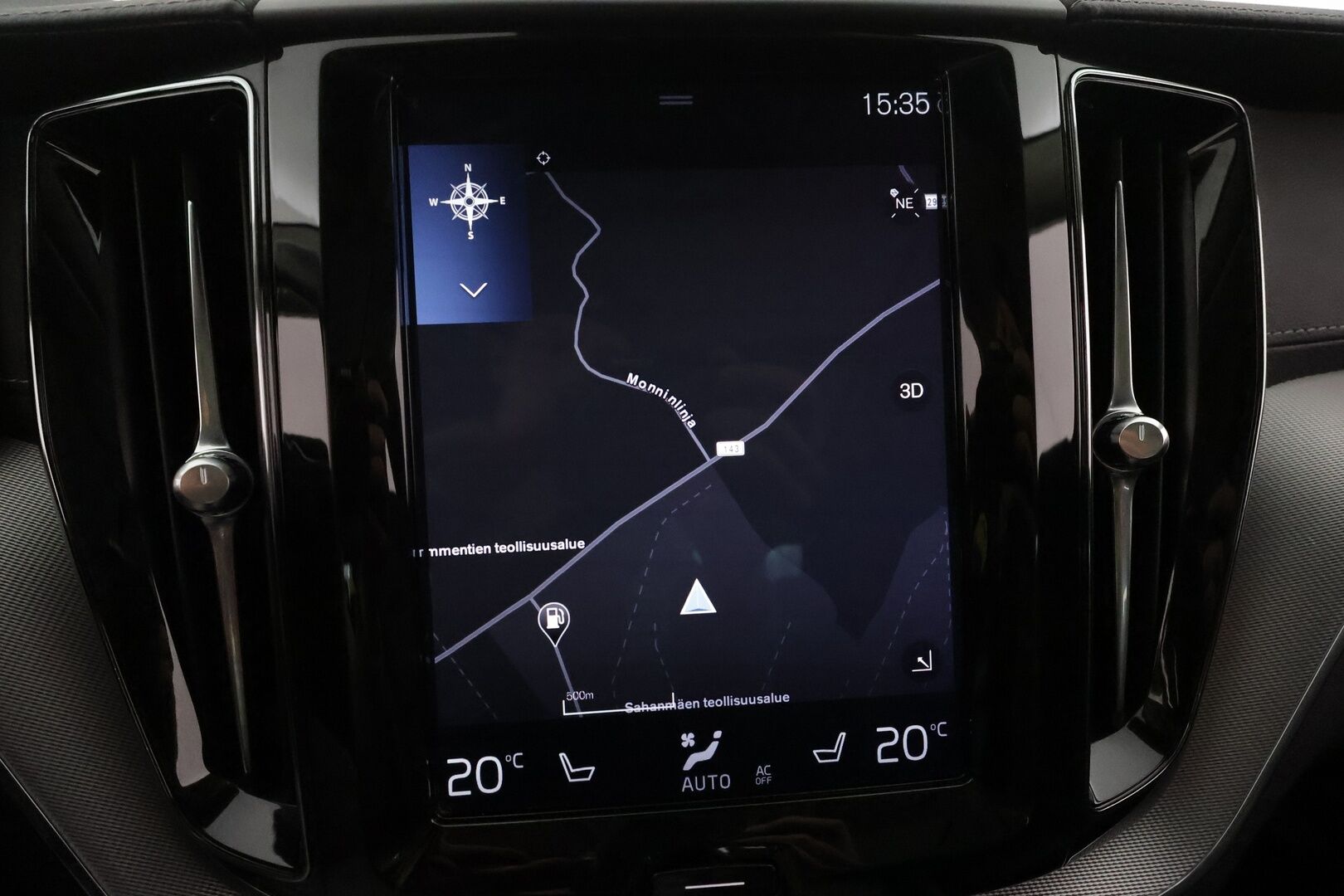 Volvo XC60 2020 T8 TwE AWD Business Inscription aut * Bowers&Wilkins / Ilma-alusta / Panorama / HUD / 360° Kamera / Adapt.Vakkari / Sporttipenkki Muistilla - 3,99 % KORKOTARJOUS TÄHÄN AUTOON - Suomi-Auto jäätävillä varusteilla!  Jakopää juuri tehty 5/25 / Full-LED / Webasto / Kaistavahti / KeylessGO / 2x Renkaat