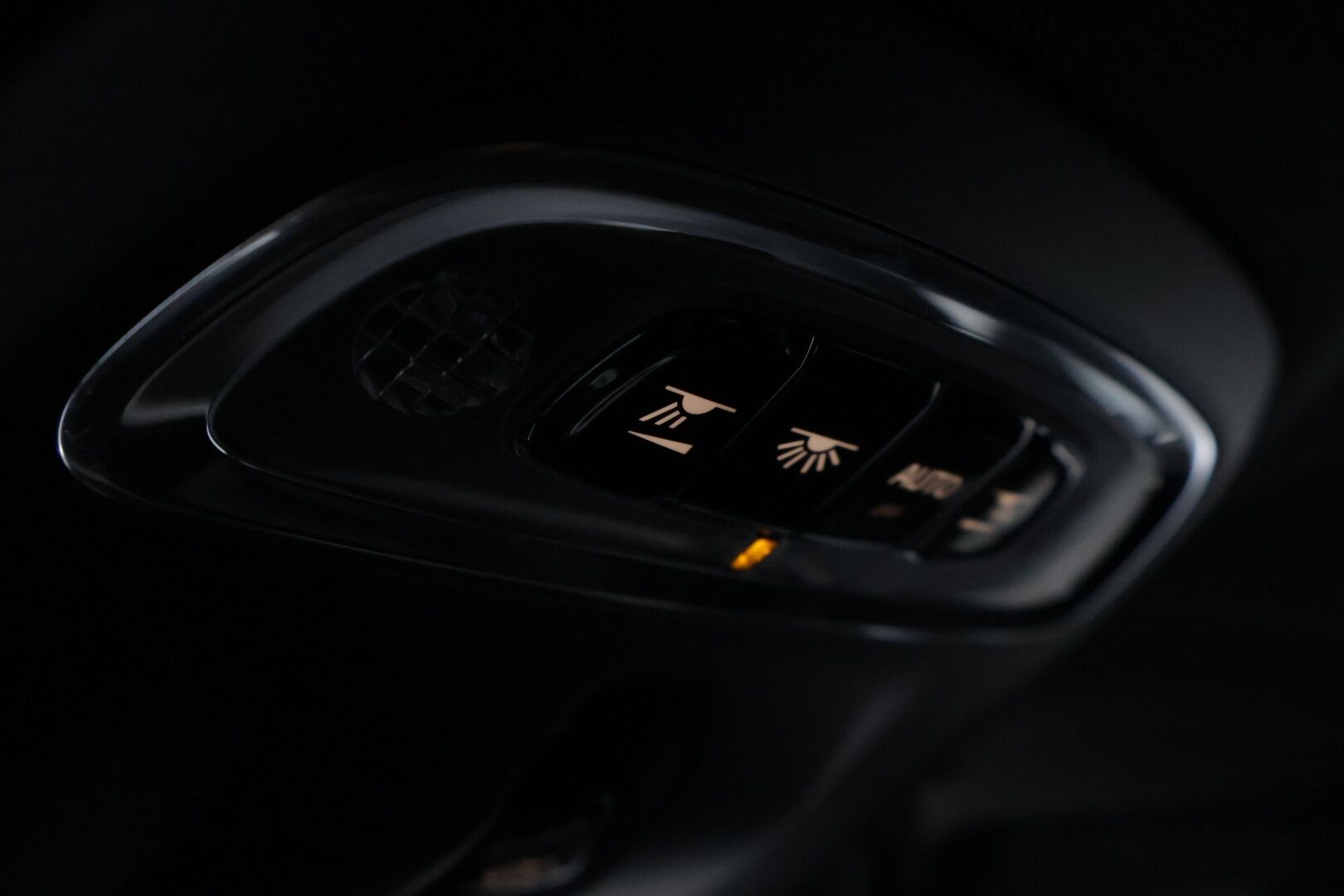 Volvo V60 2020 T8 TwE AWD R-Design Polestar Engineered aut *Bowers&Wilkins / Webasto / ACC / Panoraama / Koukku / P.kamera / BLIS / VOC* - Suomi-auto / Öhlins-alusta / Muistipenkki / Keltaiset turvavyöt / Parkkitutkat