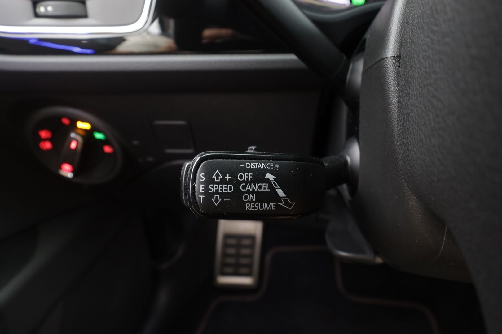 Seat Leon 2020 1,5 TSI 150 EVO FR Business Class DSG - | ACC | Koukku | Digimittaristo | Nahka-Alcantara | LED | Lane Assist | P.tutkat | Keyless | Full Link | Navi | Urheilualusta | 2x renkaat aluin | 