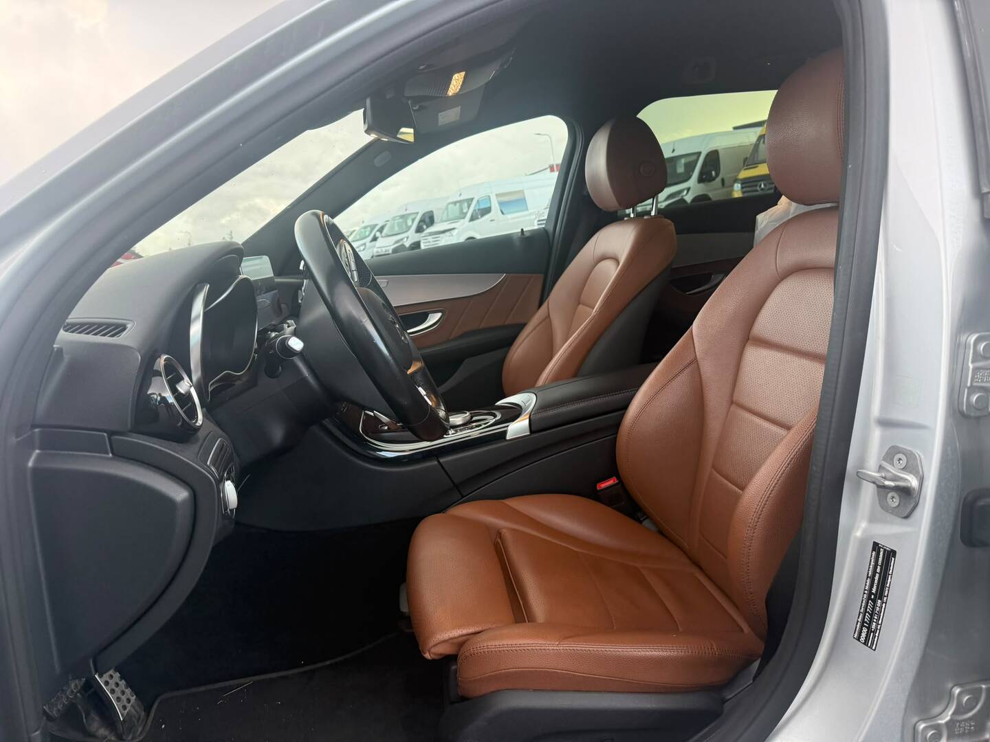 Mercedes-Benz C 2020, kuva 6/8