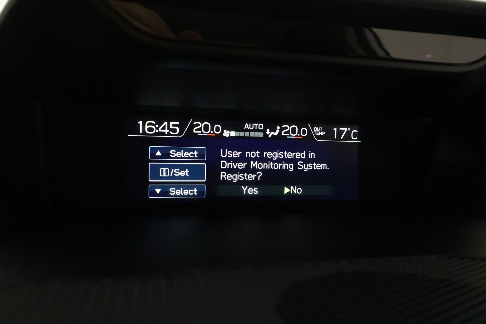 Subaru Forester 2021 2,0i e-Boxer Active CVT - | ACC | Koukku | Puolinahat sähköllä | Muistipenkki | P.kamera | SRH-LED | Lane Assist | BSM | Apple & Android | Keyless | Merkkihuollot |