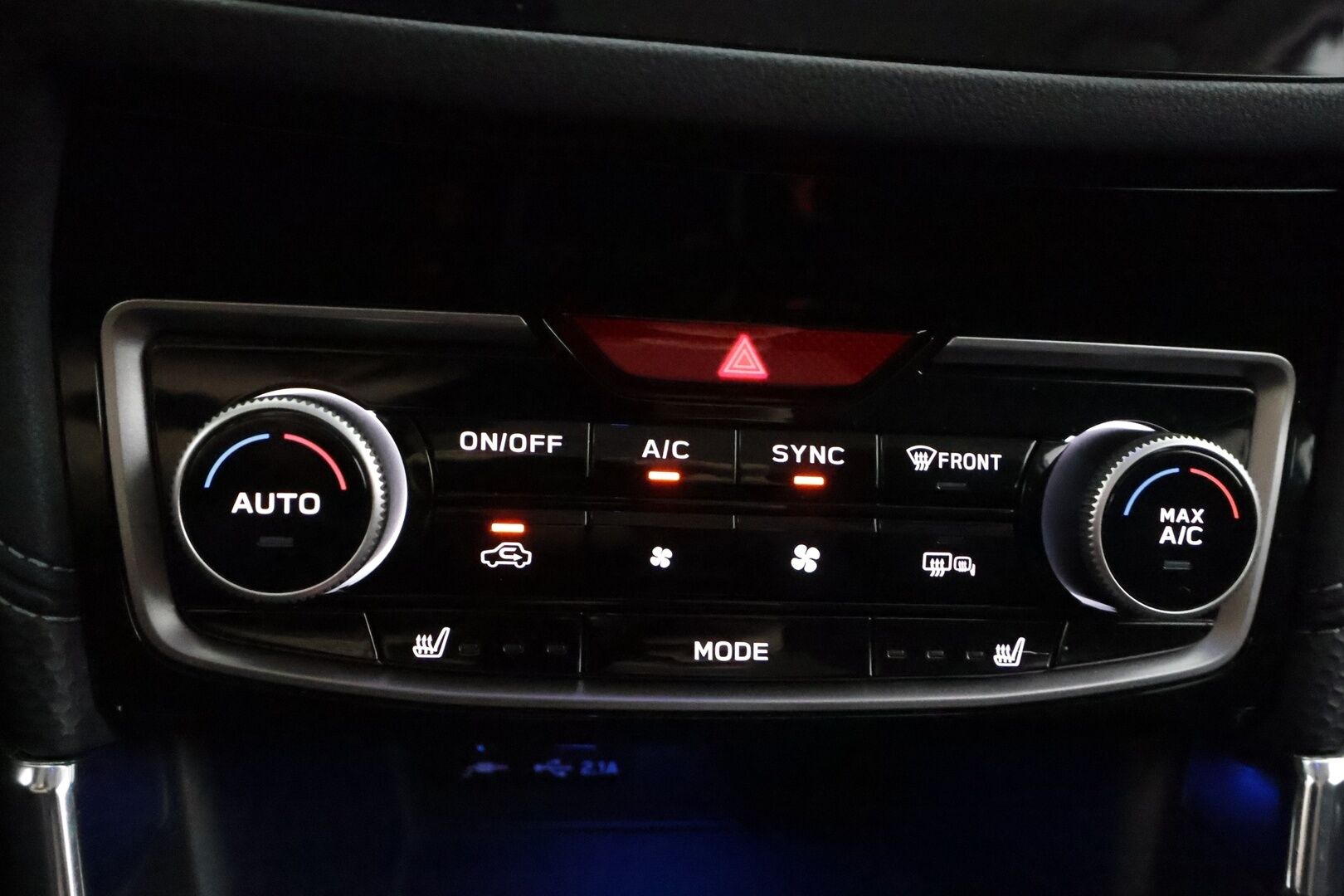 Subaru Forester 2021 2,0i e-Boxer Active CVT - | ACC | Koukku | Puolinahat sähköllä | Muistipenkki | P.kamera | SRH-LED | Lane Assist | BSM | Apple & Android | Keyless | Merkkihuollot |