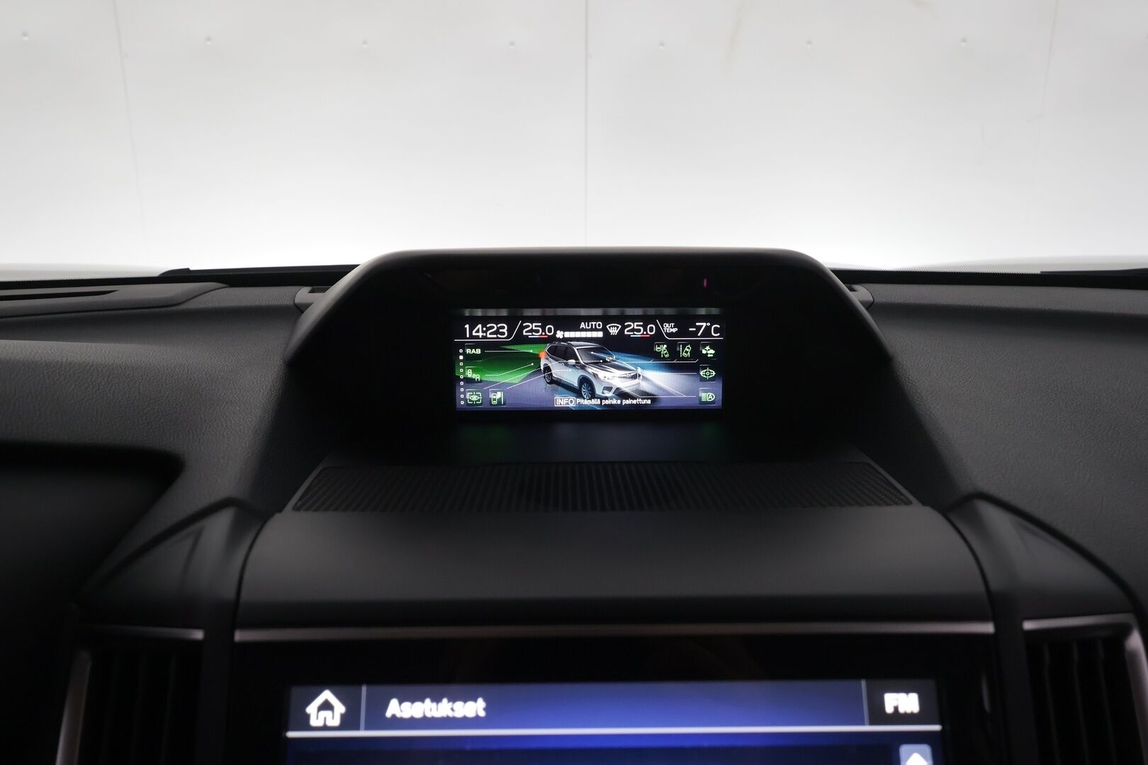 Subaru Forester 2020 2,0i e-Boxer Ridge CVT * Koukku / ACC / P.Kamera / LED / Muistipenkki / Navi / Kaistavahti / Keyless * - Suomi-auto / Kahdet renkaat / Merkkihuollot - HULLUT AVAJAISHULINAT KORKOTARJOUS 3,29 %