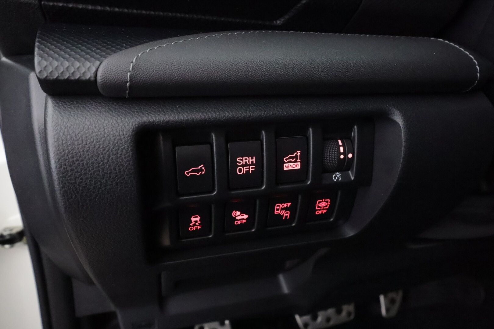 Subaru Forester 2020 2,0i e-Boxer Ridge CVT * Koukku / ACC / P.Kamera / LED / Muistipenkki / Navi / Kaistavahti / Keyless * - Suomi-auto / Kahdet renkaat / Merkkihuollot - HULLUT AVAJAISHULINAT KORKOTARJOUS 3,29 %