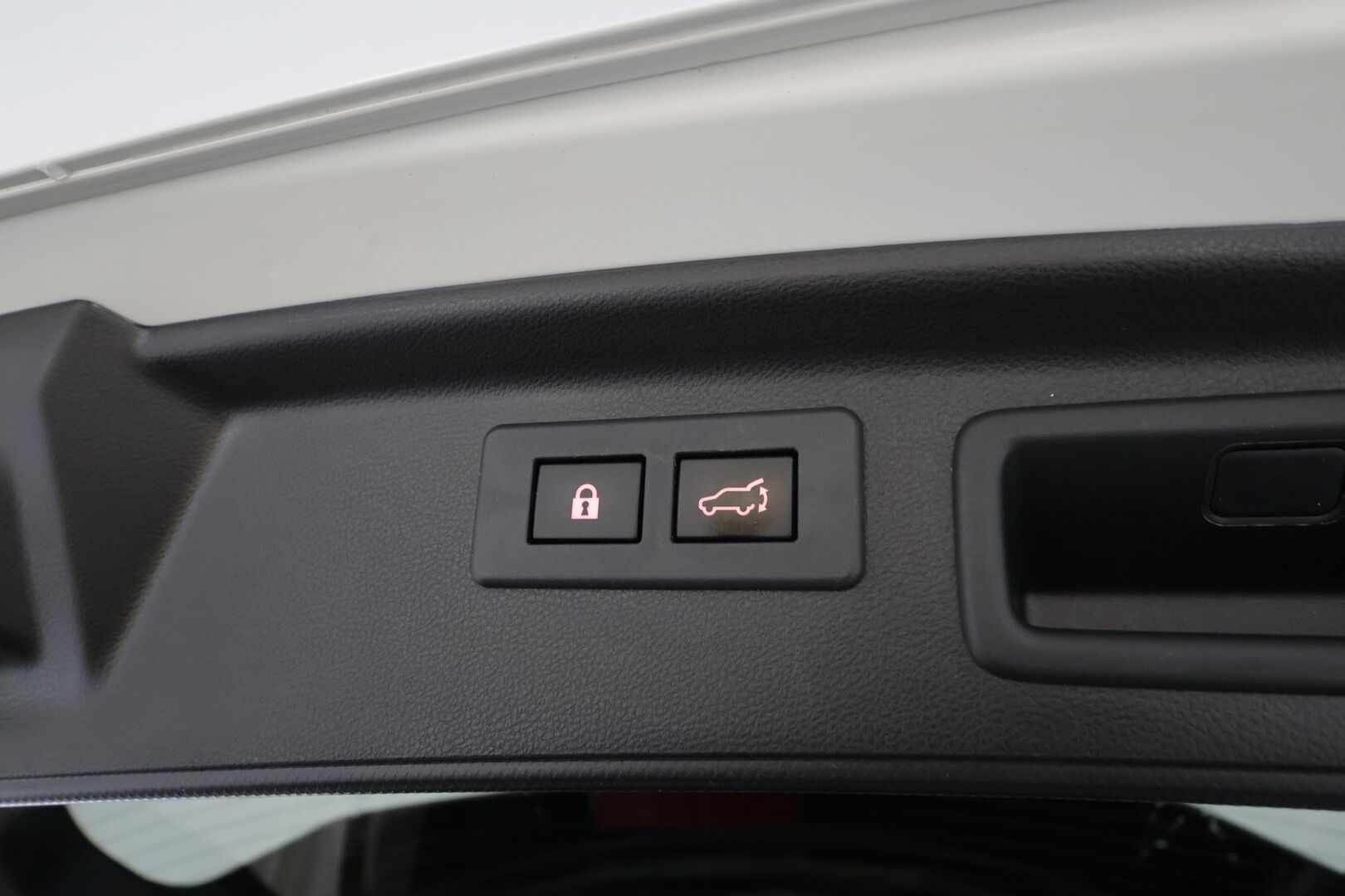 Subaru Forester 2020 2,0i e-Boxer Ridge CVT * Koukku / ACC / P.Kamera / LED / Muistipenkki / Navi / Kaistavahti / Keyless * - Suomi-auto / Kahdet renkaat / Merkkihuollot - HULLUT AVAJAISHULINAT KORKOTARJOUS 3,29 %