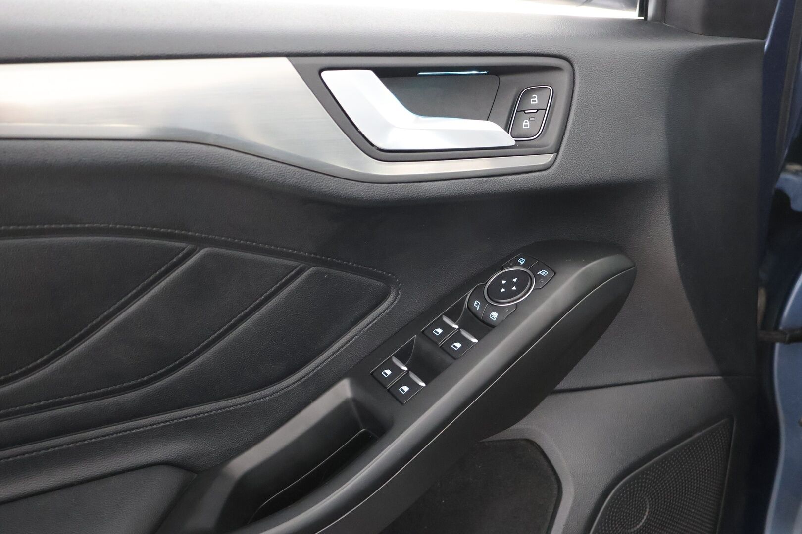 Ford Focus 2020 1,0 EcoBoost 125hv M6 Titanium Wagon - | Suomi-auto | Webasto | KeyLessGo | Vetokoukku | LED-ajovalot | 