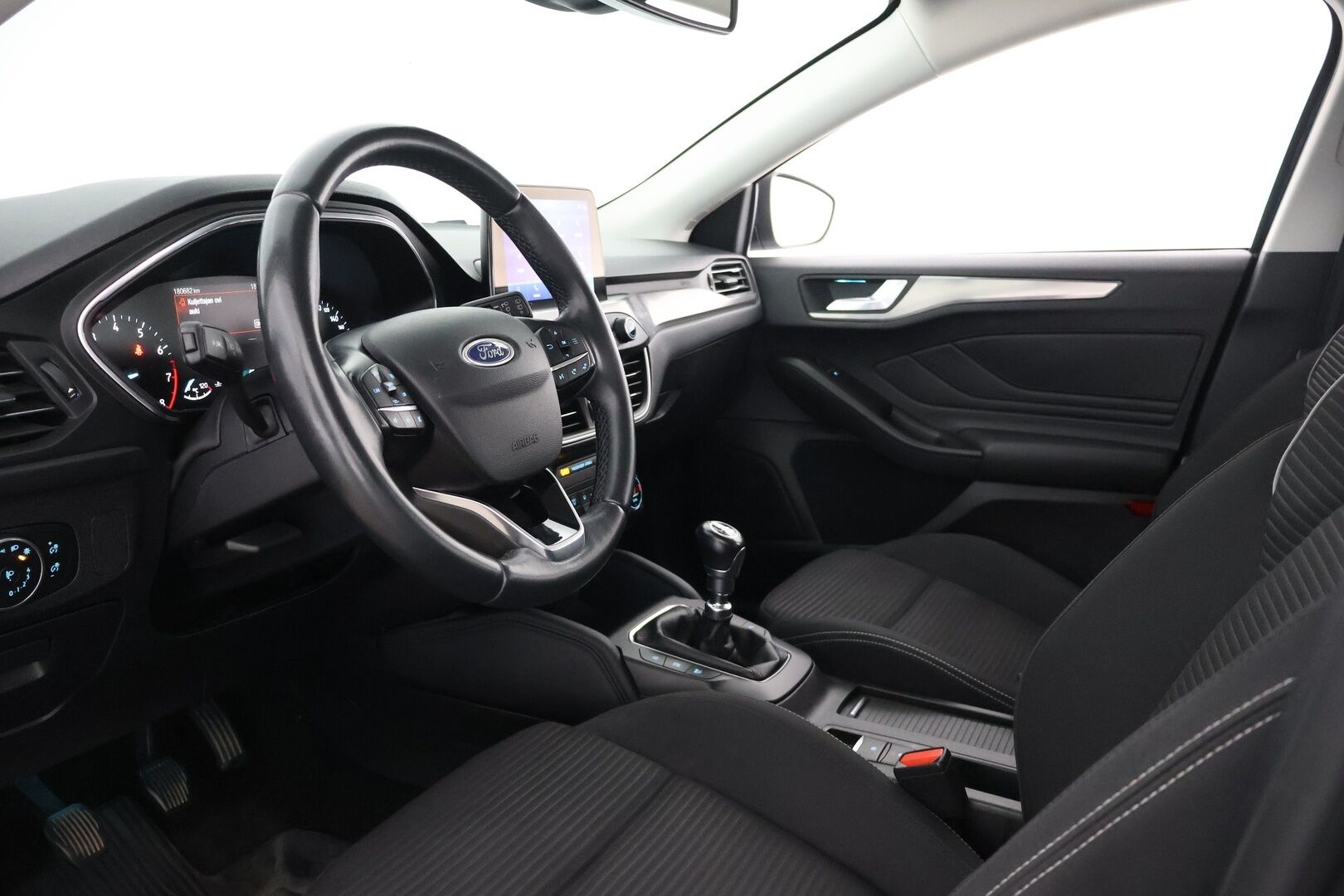 Ford Focus 2020 1,0 EcoBoost 125hv M6 Titanium Wagon - | Suomi-auto | Webasto | KeyLessGo | Vetokoukku | LED-ajovalot | 
