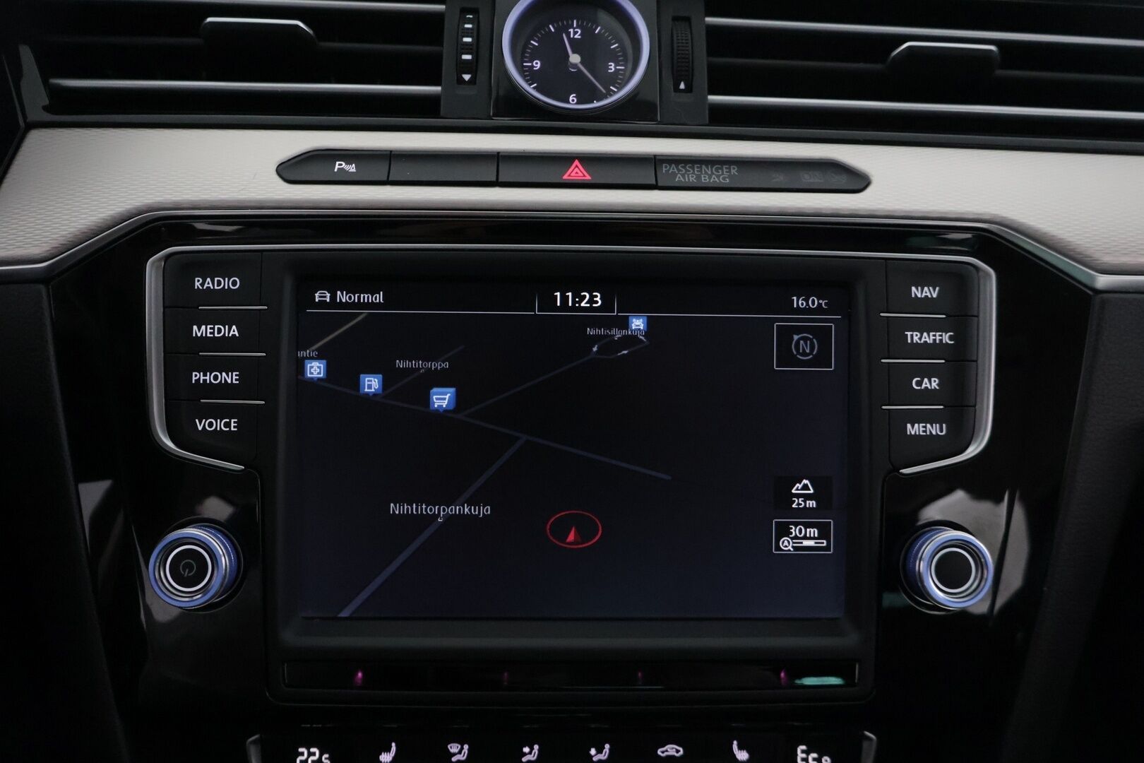 Volkswagen Passat 2016 Variant GTE Plug-In Hybrid 160 kW (218 hv) *ACC / Webasto / Ergocomfort Nahkapenkit / Vetokoukku / Peruutuskamera* - *Kattava huoltohistoria / Viim huolto 10/25 / 2x Latauskaapelit / 2x Renkaat & Aluvanteet* - HULLU BLACKWEEK KORKOTARJOUS 2,49%