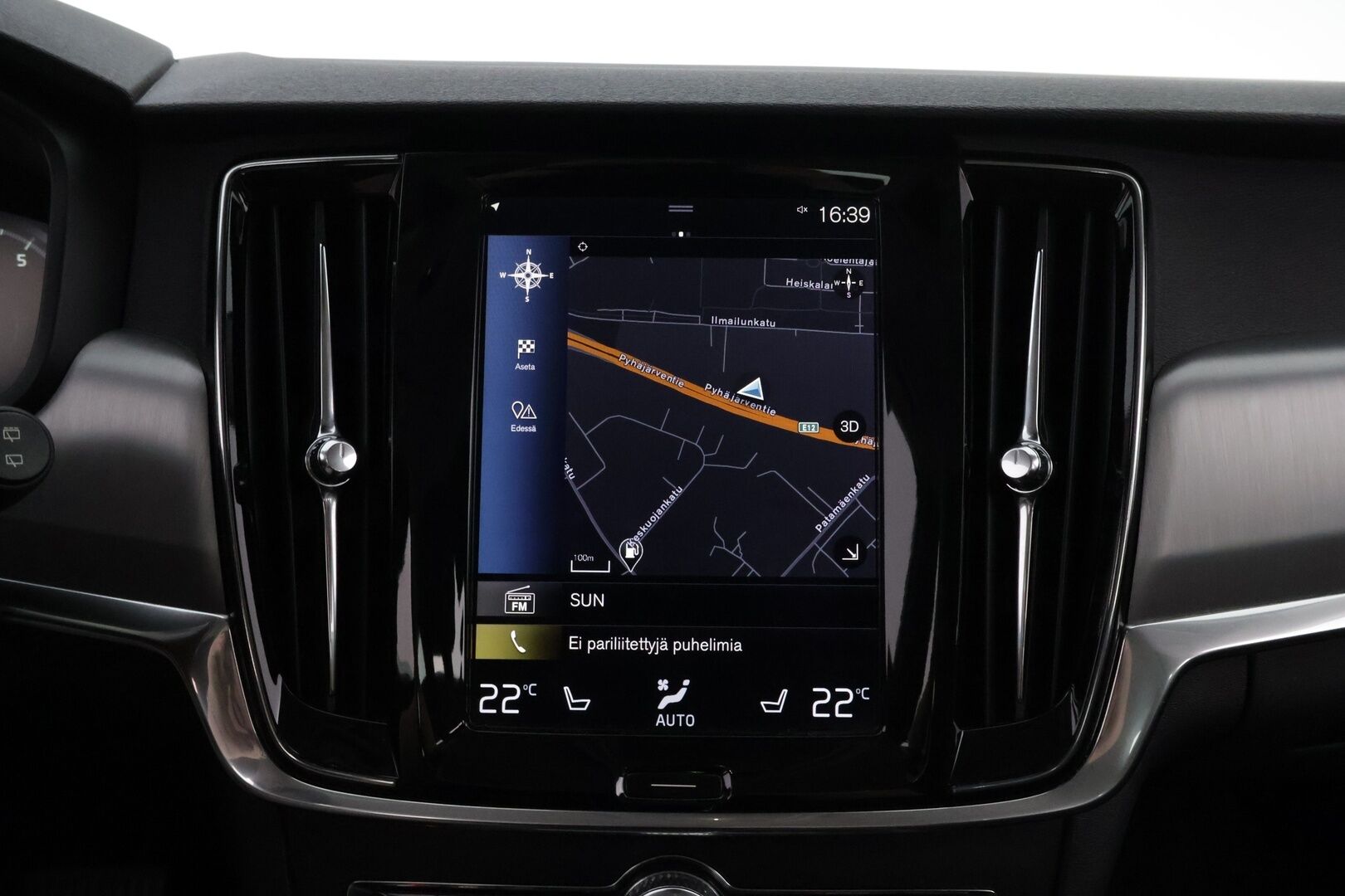 Volvo V90 2017 T5 Bi-Fuel Momentum aut - Webasto | Adapt.Vakkari | Vetokoukku | Peruutuskamera | High Perf Audio | Navi | Puolinahat | Isolla Bensatankilla!!
